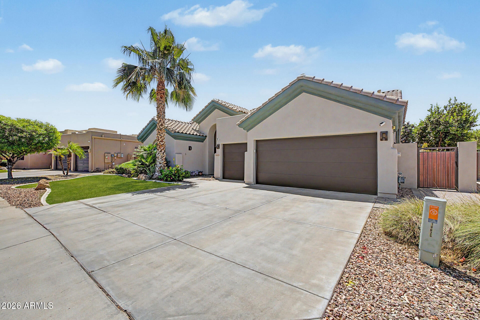 PALM VALLEY - Residential