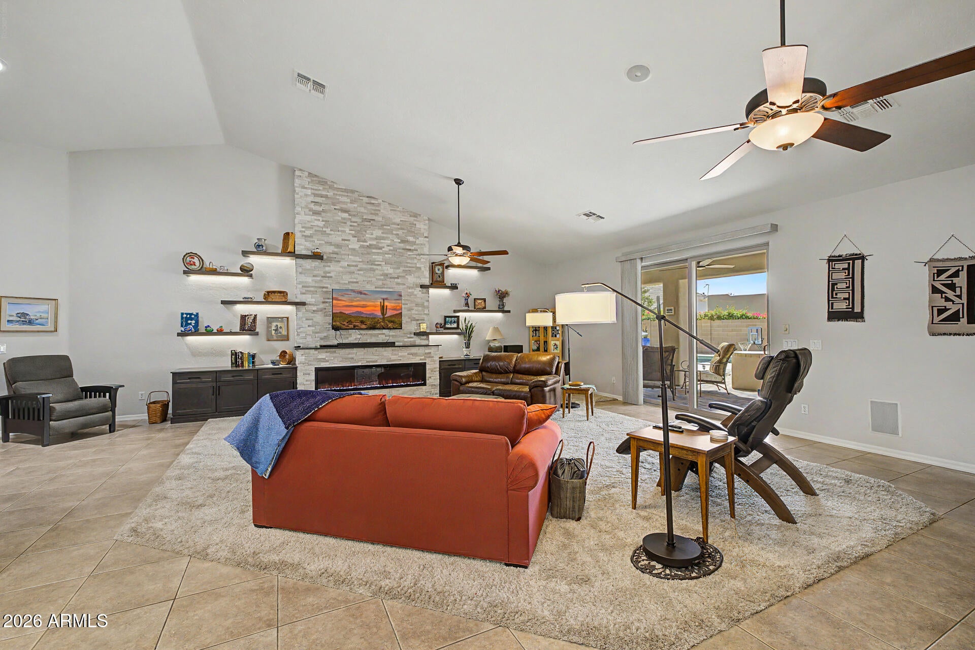PALM VALLEY - Residential
