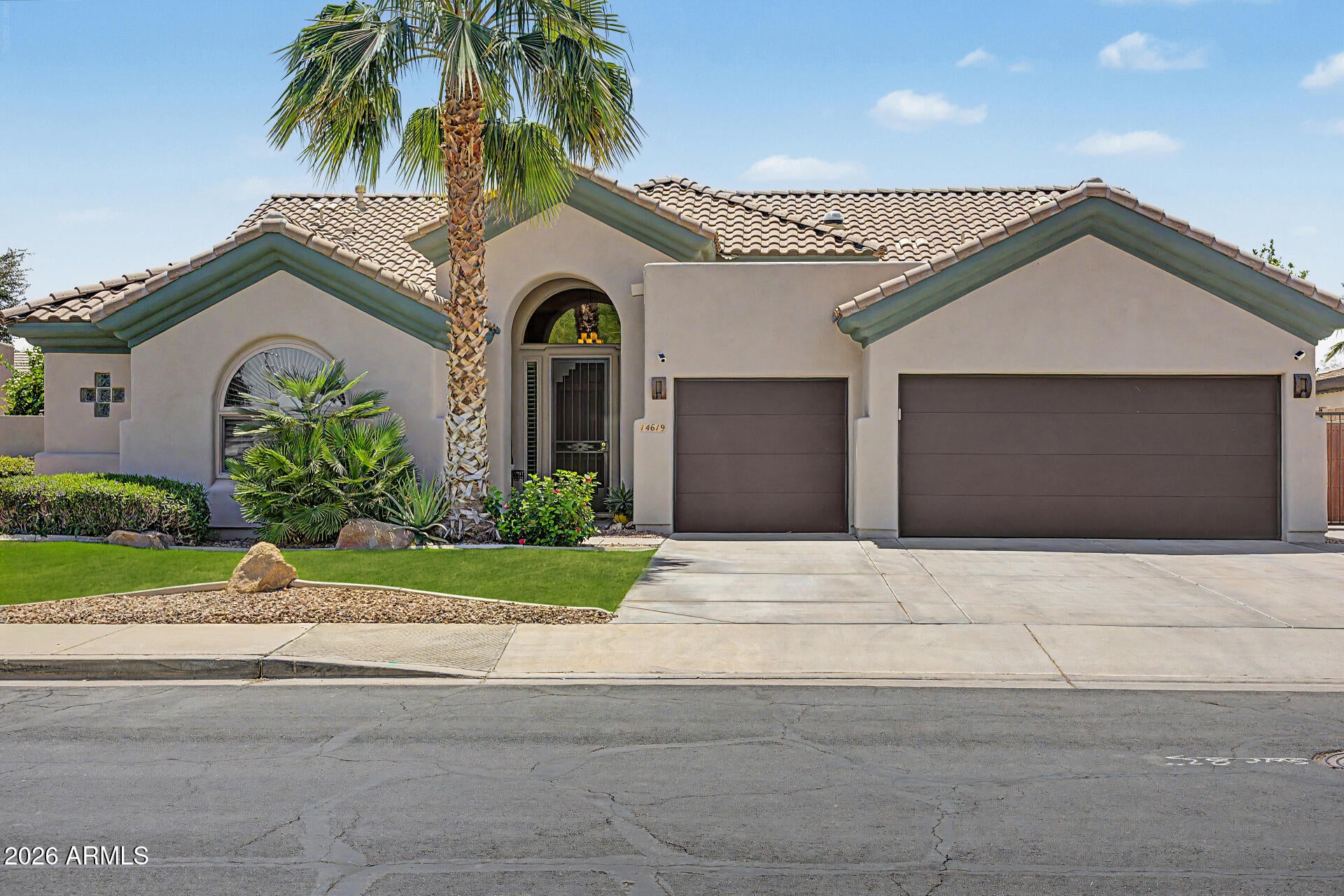 PALM VALLEY - Residential