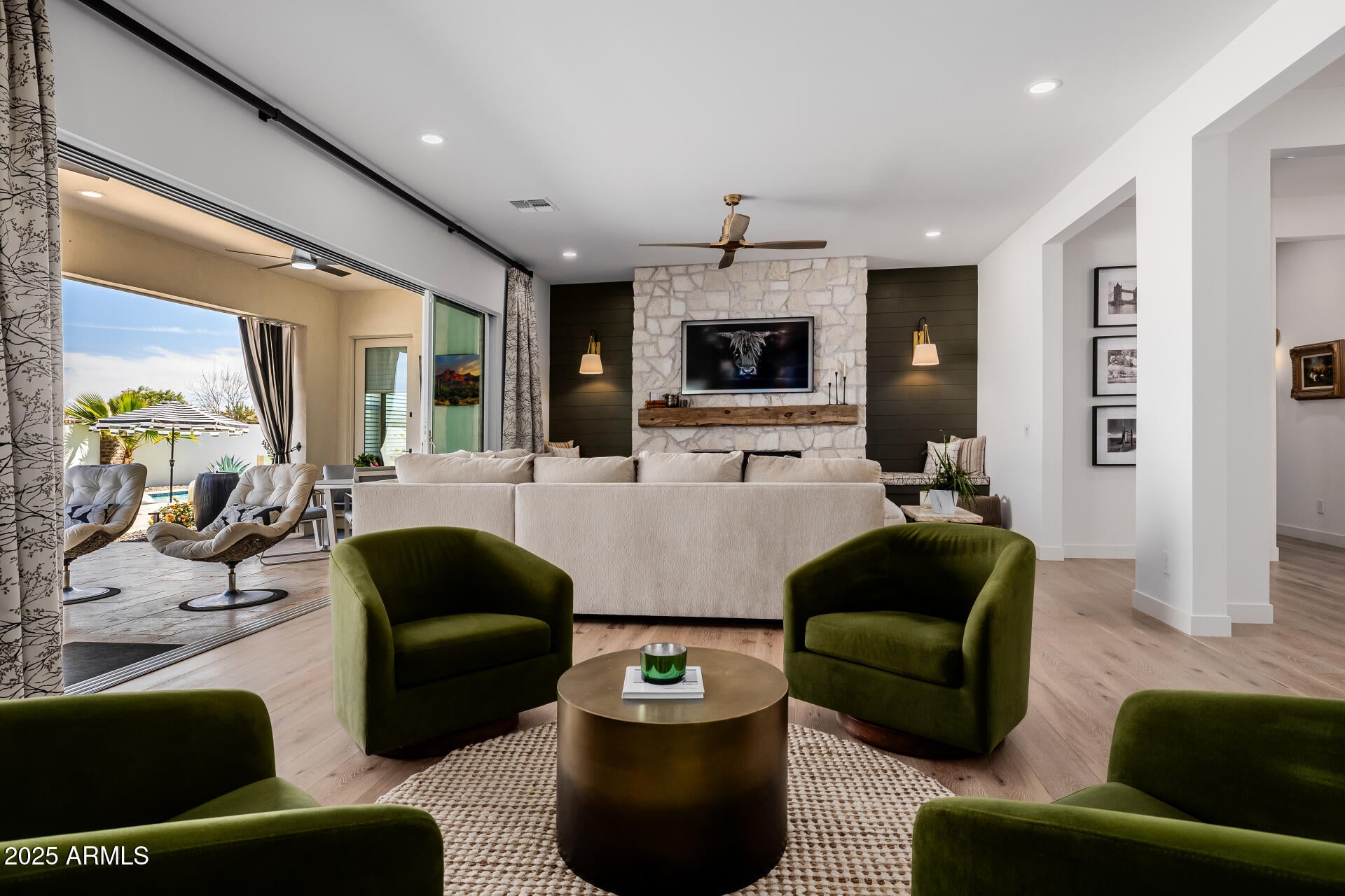 Sterling Grove - Residential