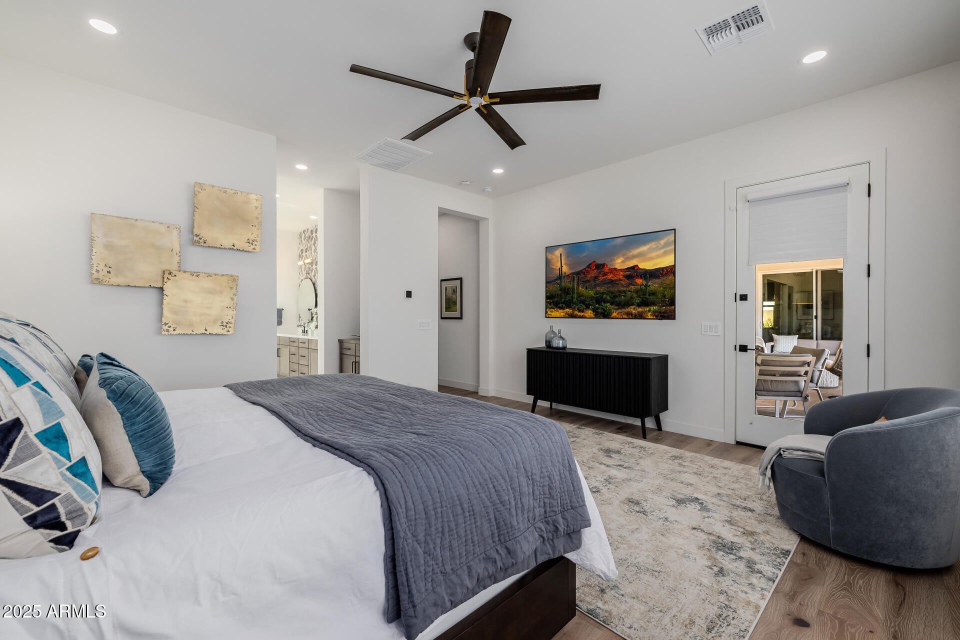 Sterling Grove - Residential