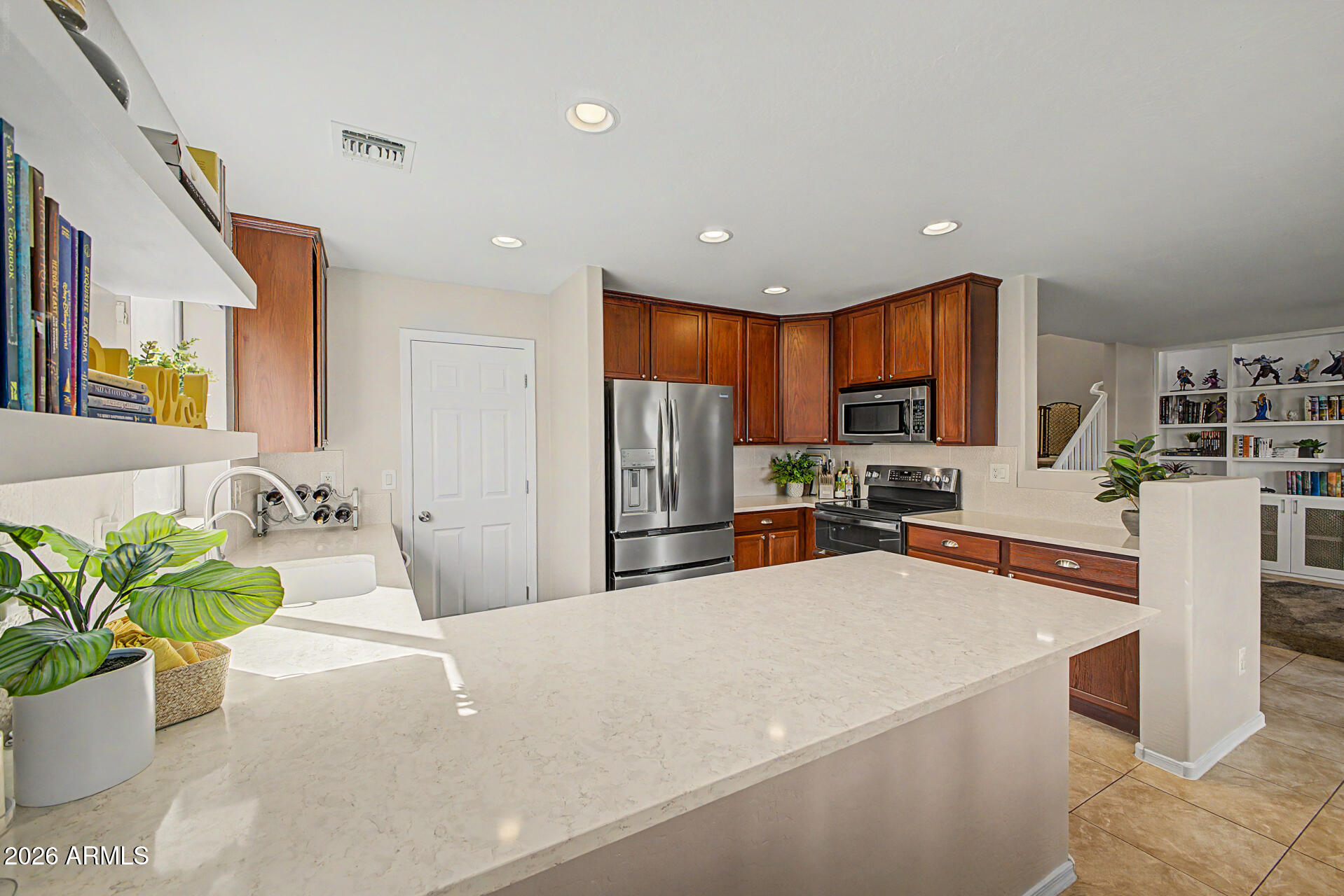 DOS RIOS UNIT 2 - Residential