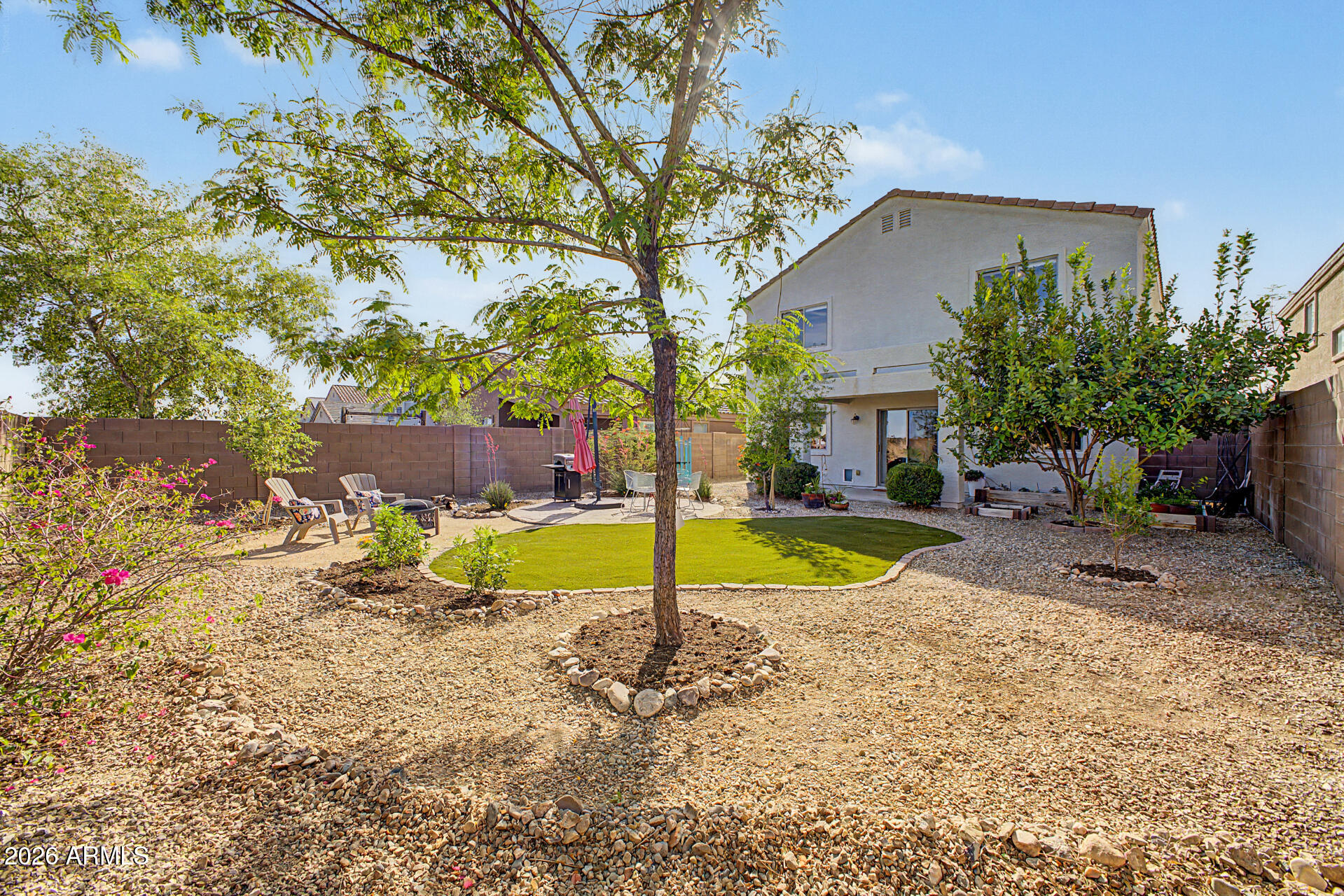 DOS RIOS UNIT 2 - Residential