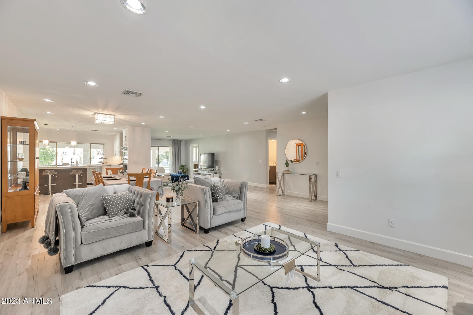 AVANT 1 UNIT 2 - Residential