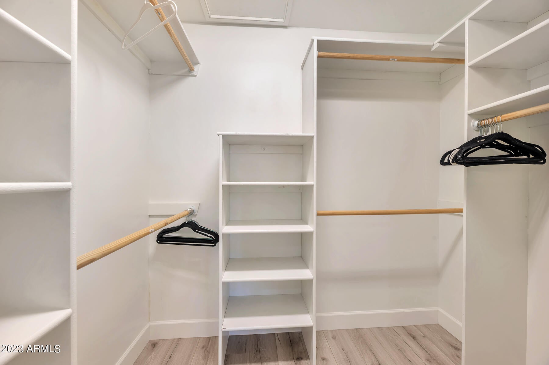 AVANT 1 UNIT 2 - Residential