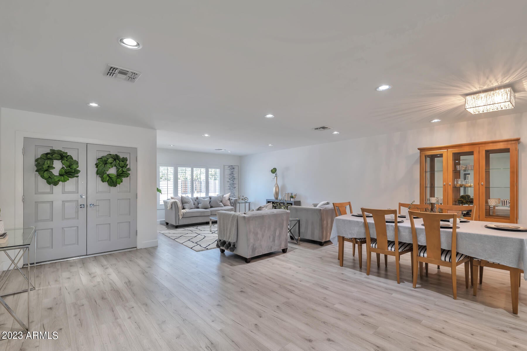 AVANT 1 UNIT 2 - Residential