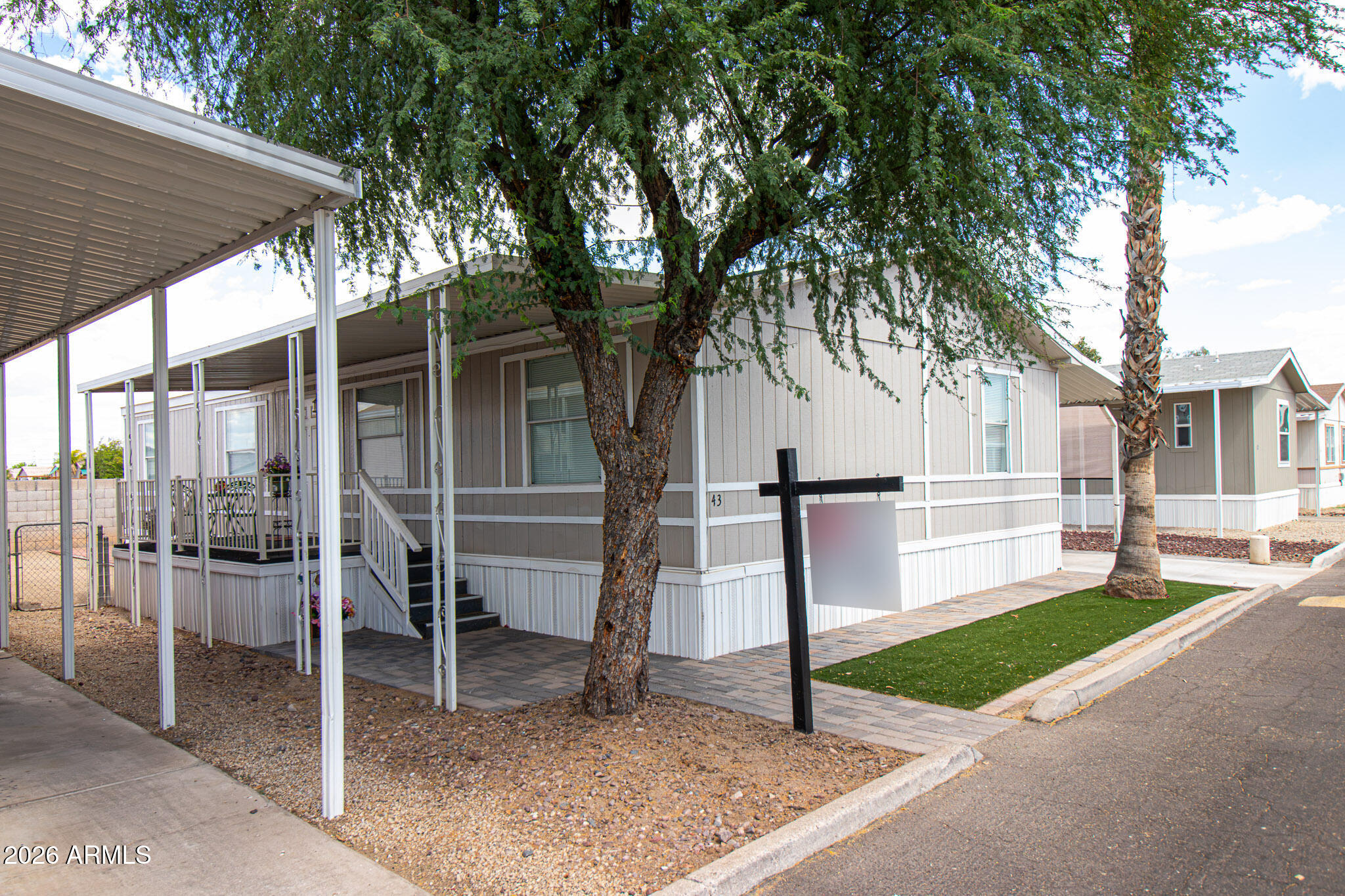 PARADISE GROVES MANUFACTURED H - Residential
