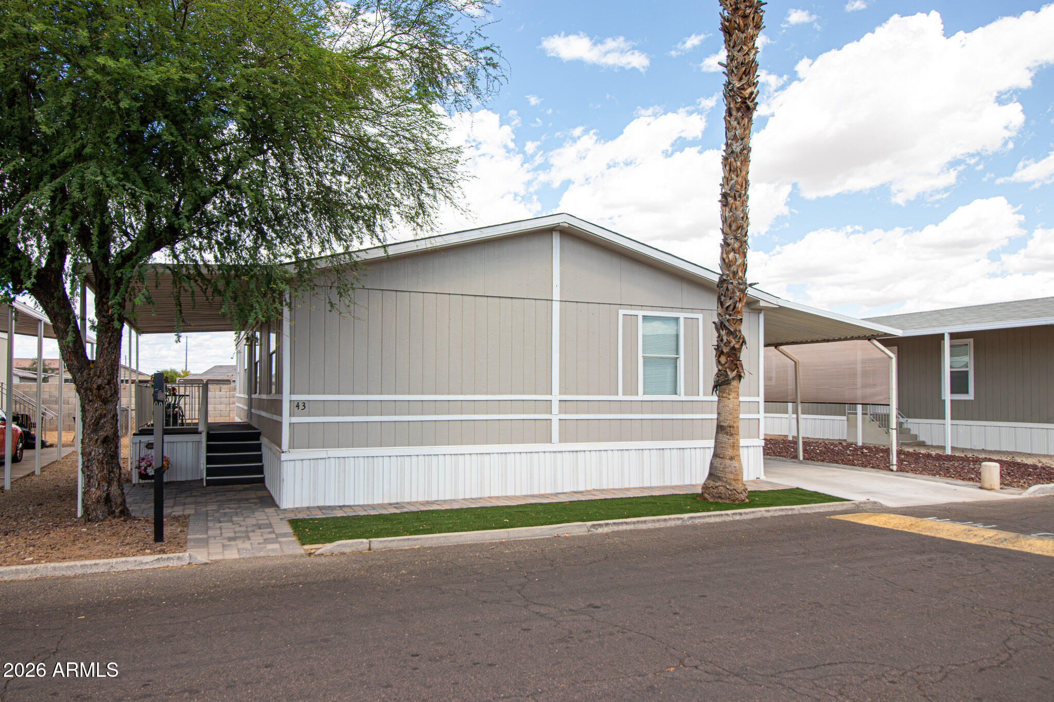 PARADISE GROVES MANUFACTURED H - Residential
