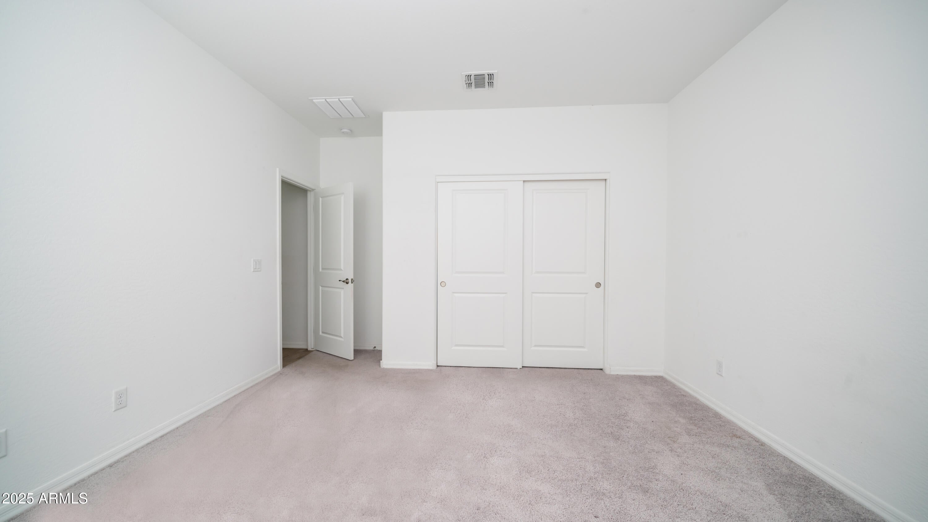 CENTERRA TRACT D REPLAT - Residential