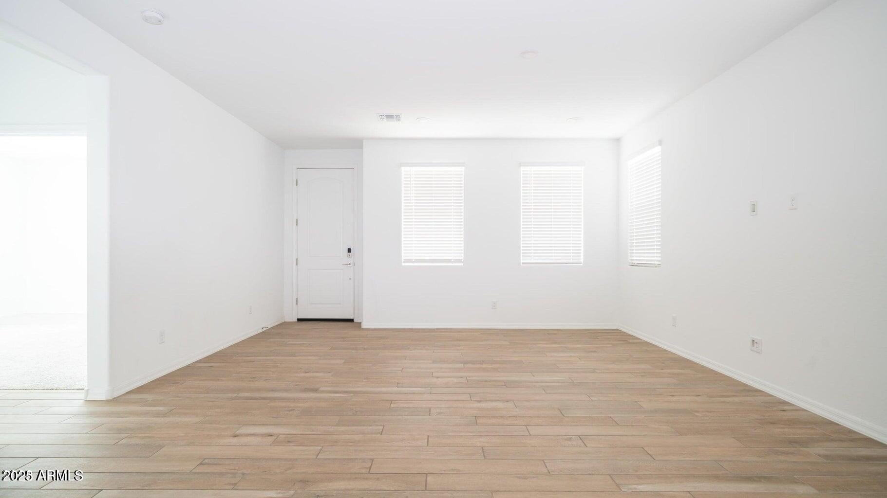 CENTERRA TRACT D REPLAT - Residential