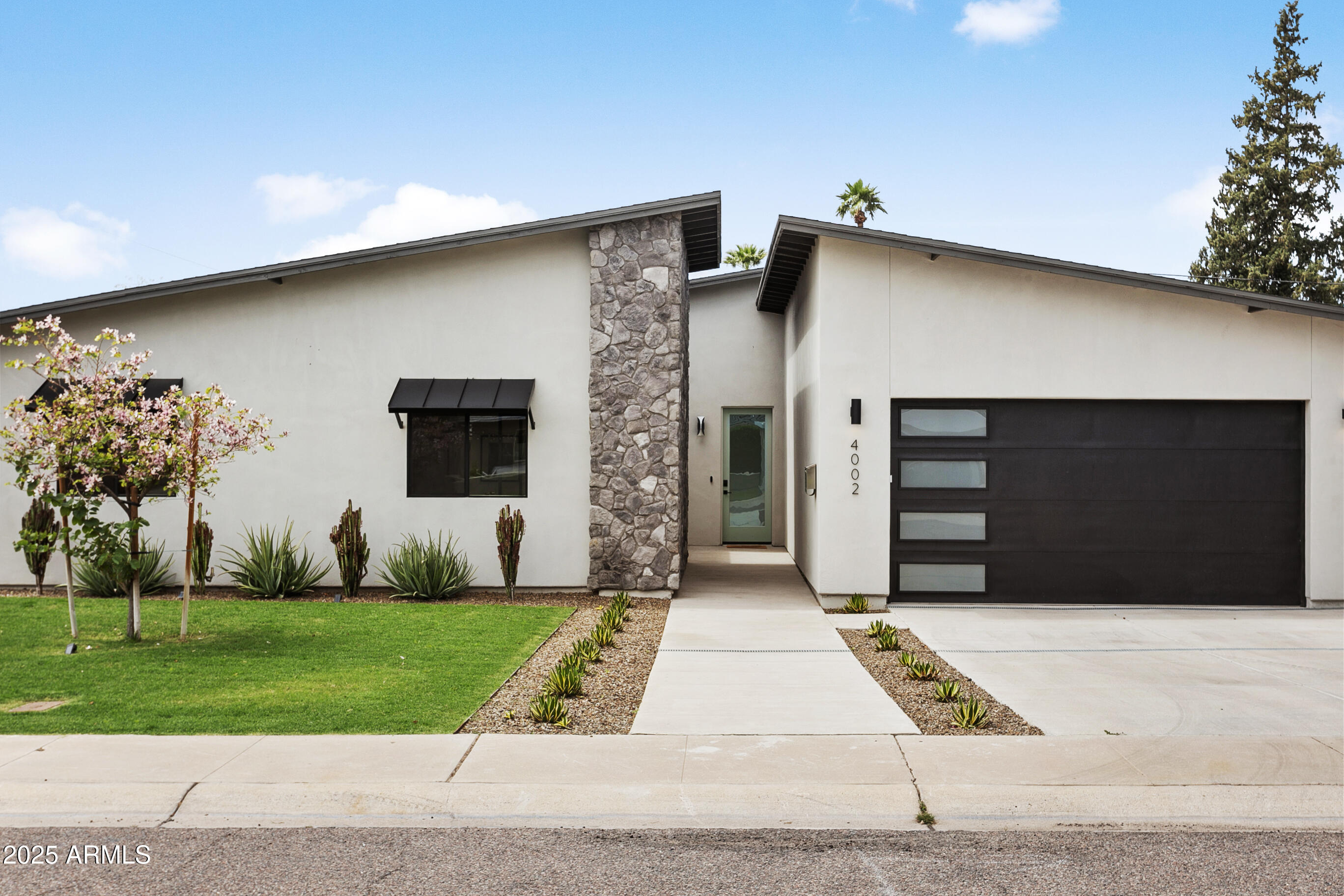 MARSHALL PARKWAY - Residential