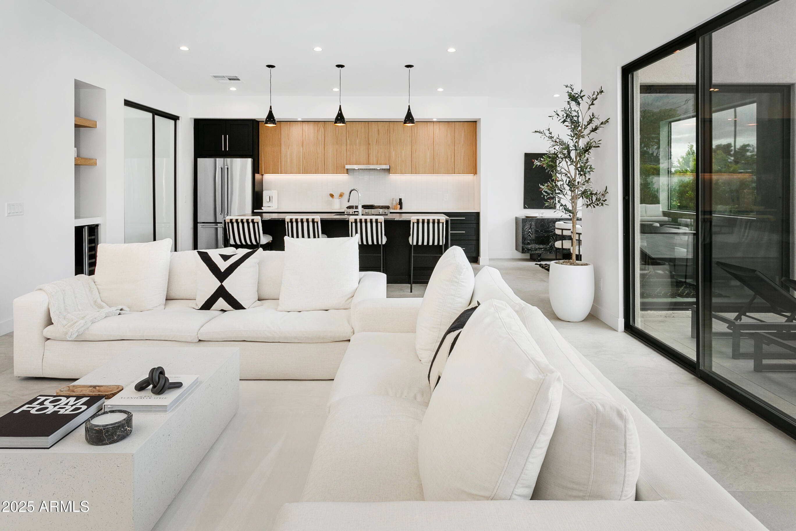 MARSHALL PARKWAY - Residential