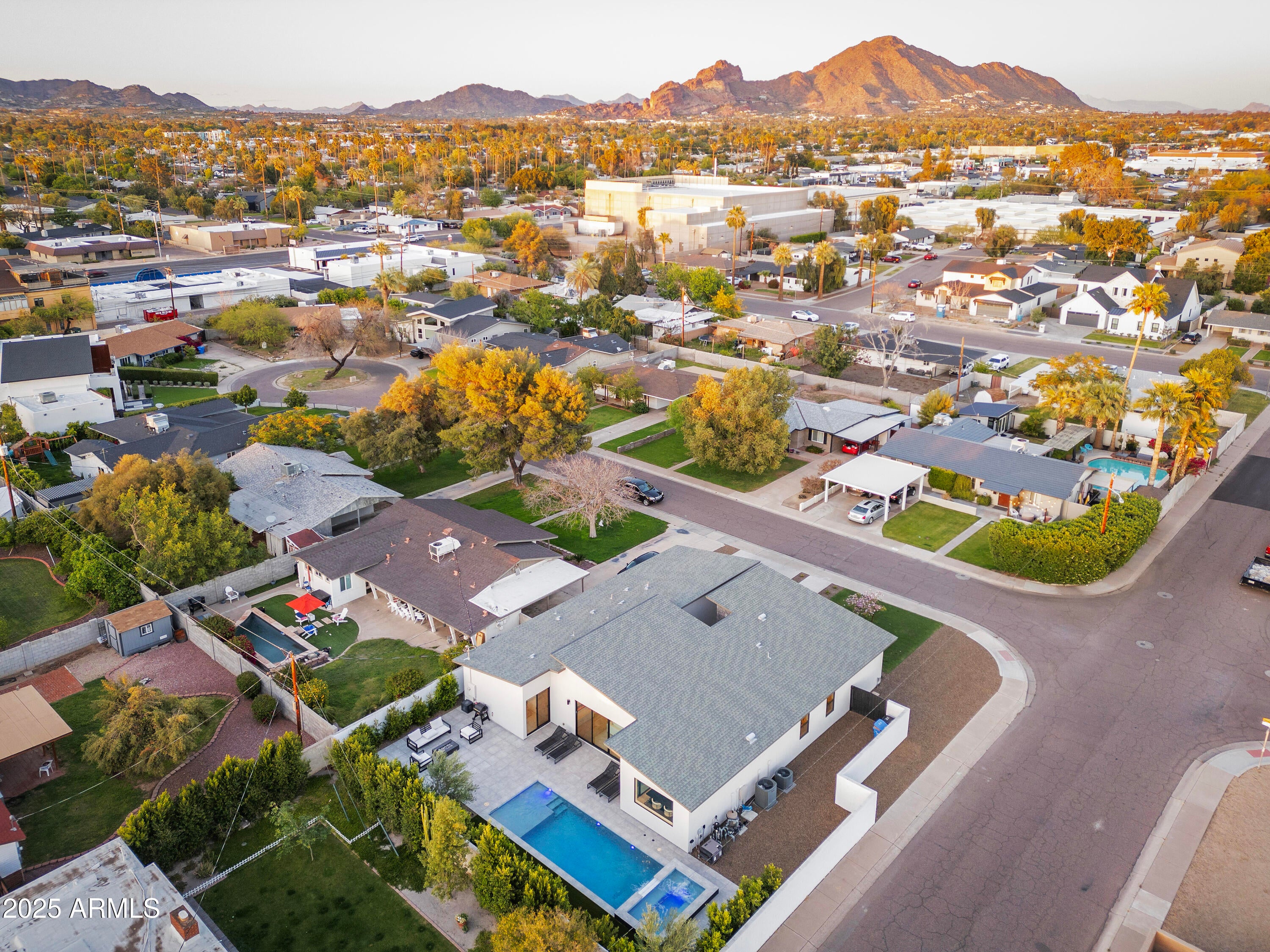 MARSHALL PARKWAY - Residential