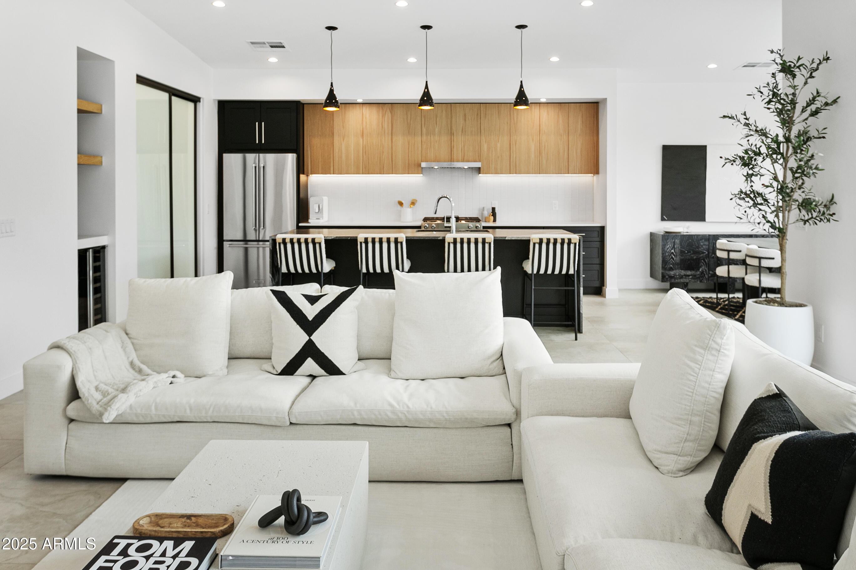 MARSHALL PARKWAY - Residential