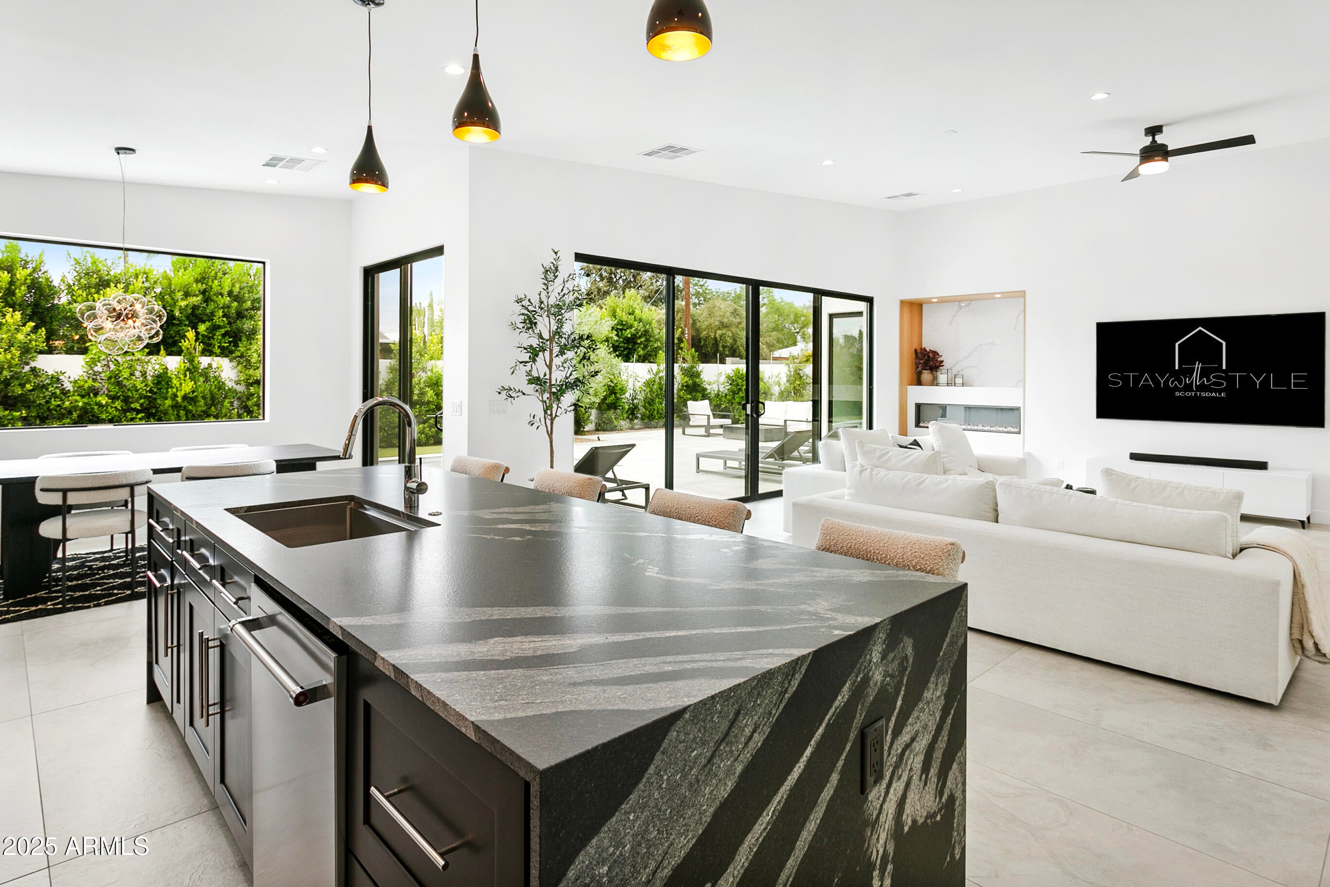 MARSHALL PARKWAY - Residential