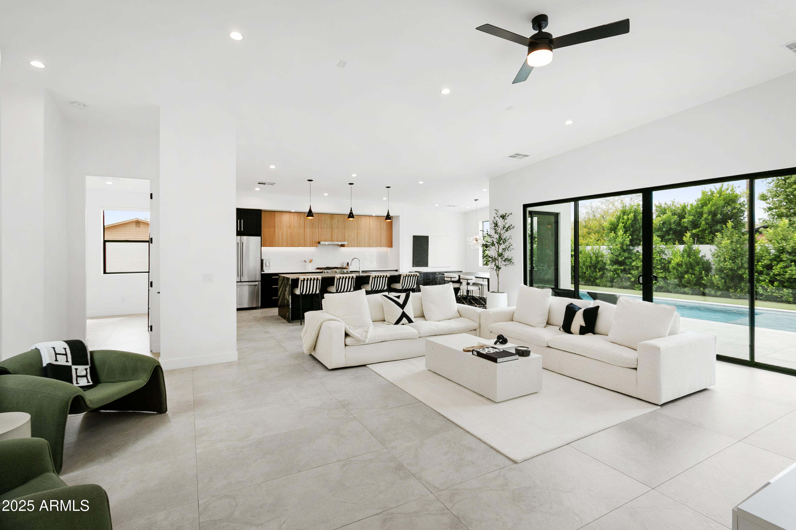 MARSHALL PARKWAY - Residential