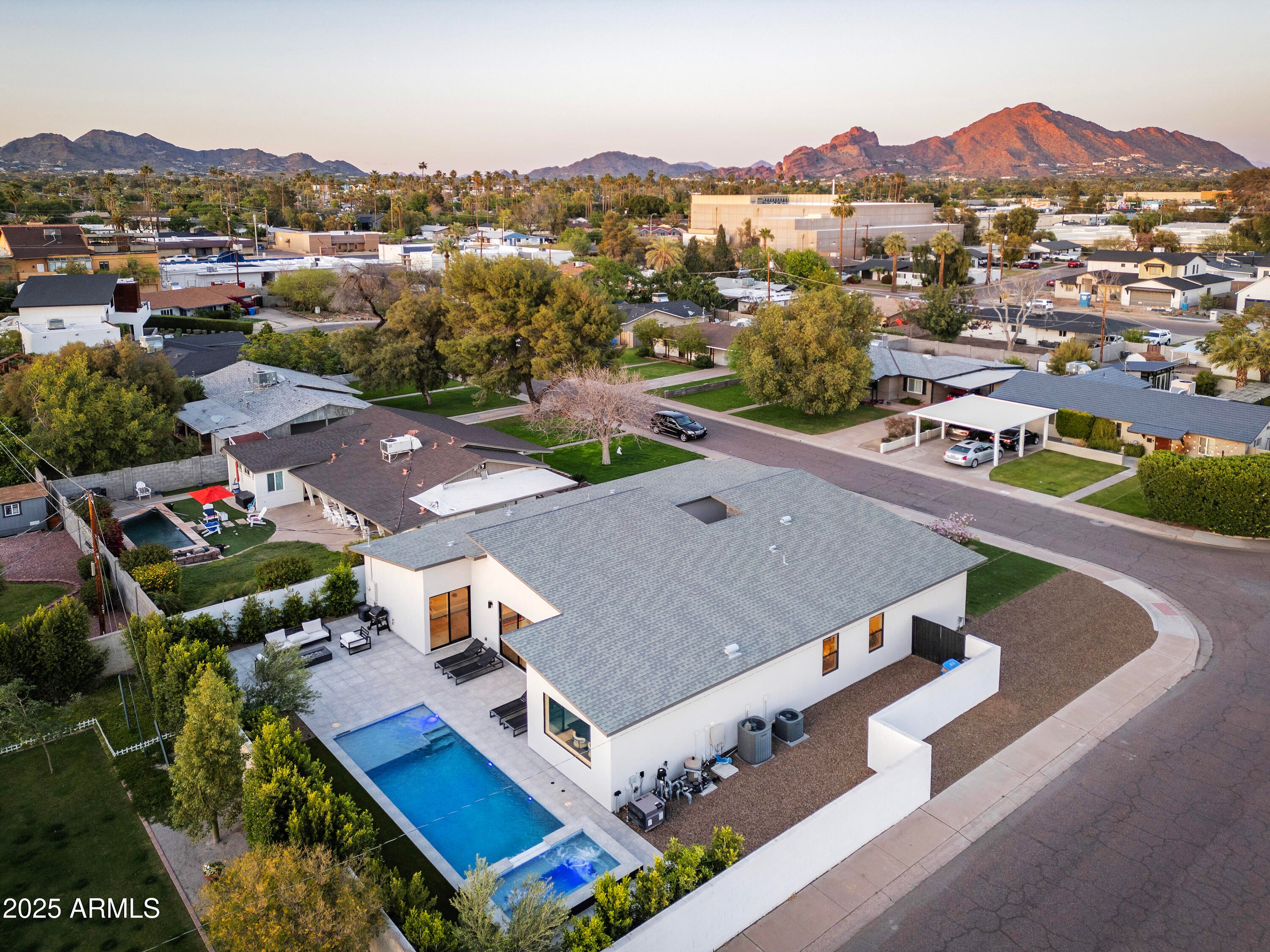 MARSHALL PARKWAY - Residential