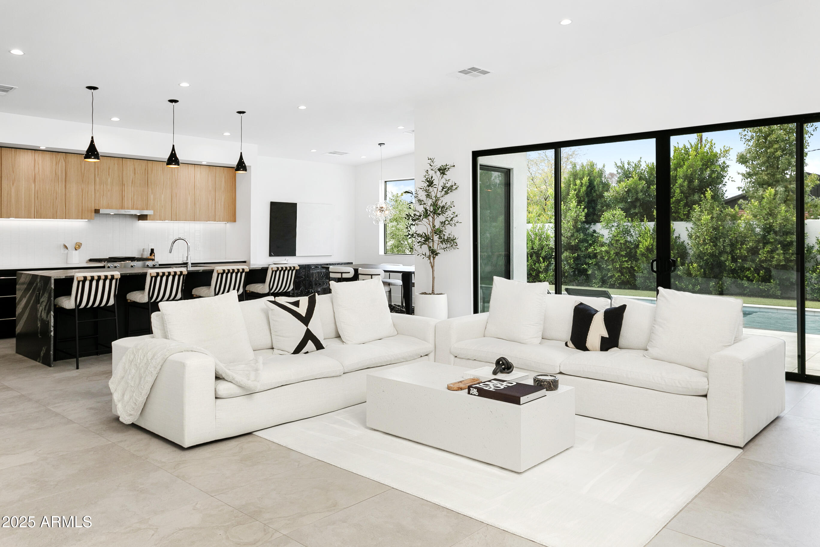 MARSHALL PARKWAY - Residential