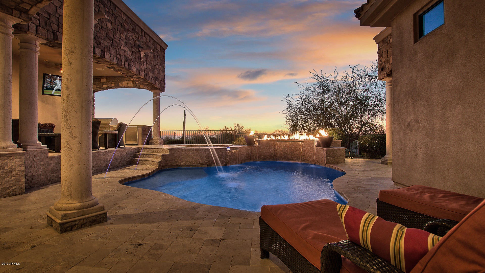 LAS SENDAS - Residential