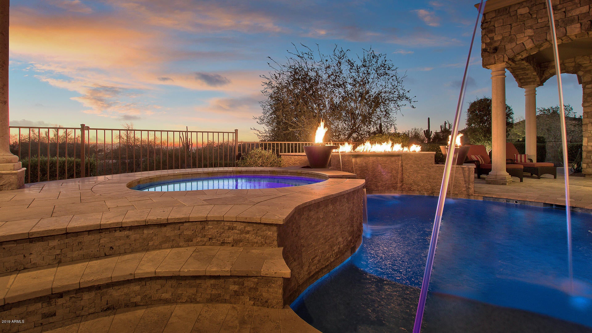 LAS SENDAS - Residential