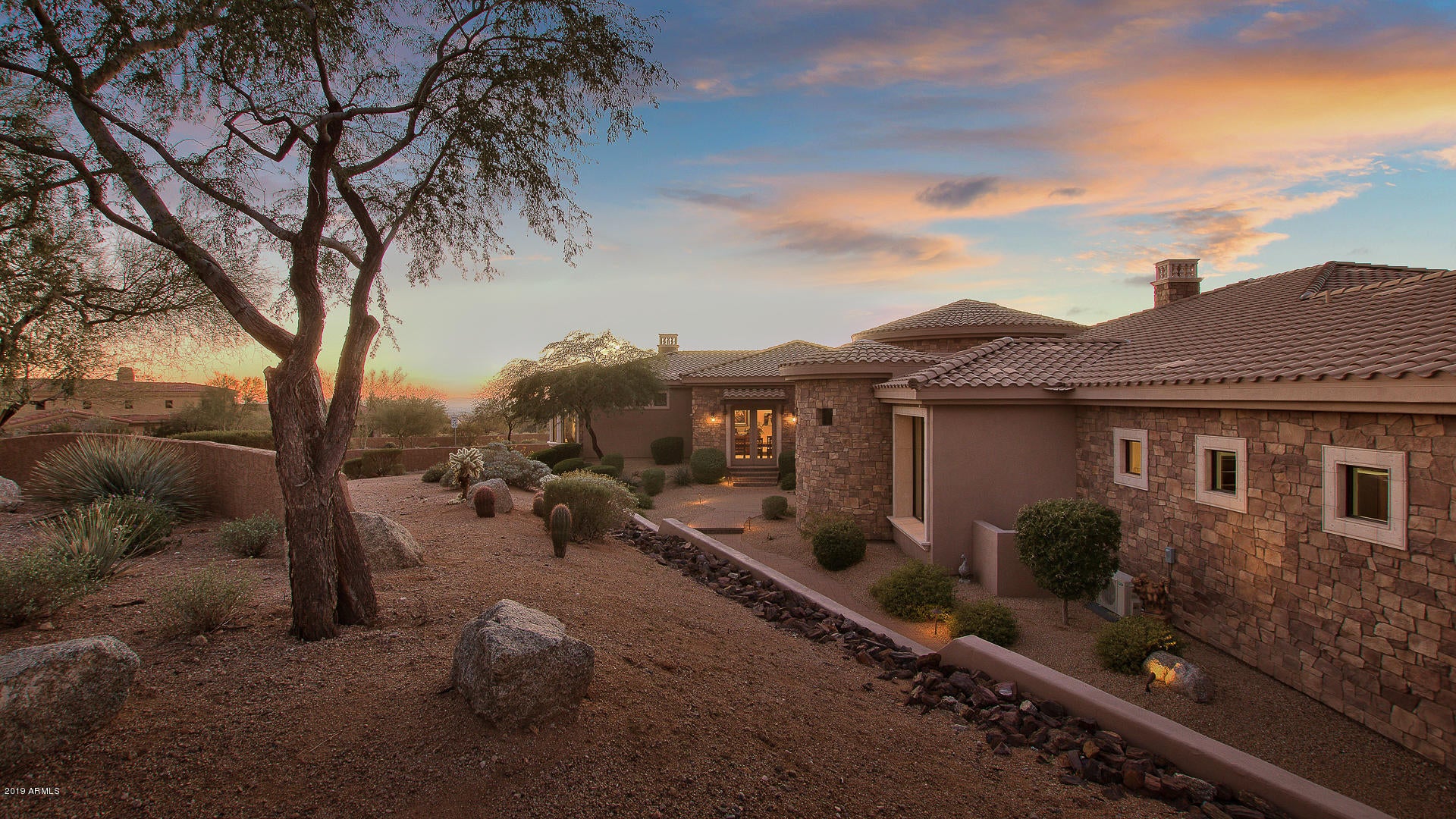 LAS SENDAS - Residential