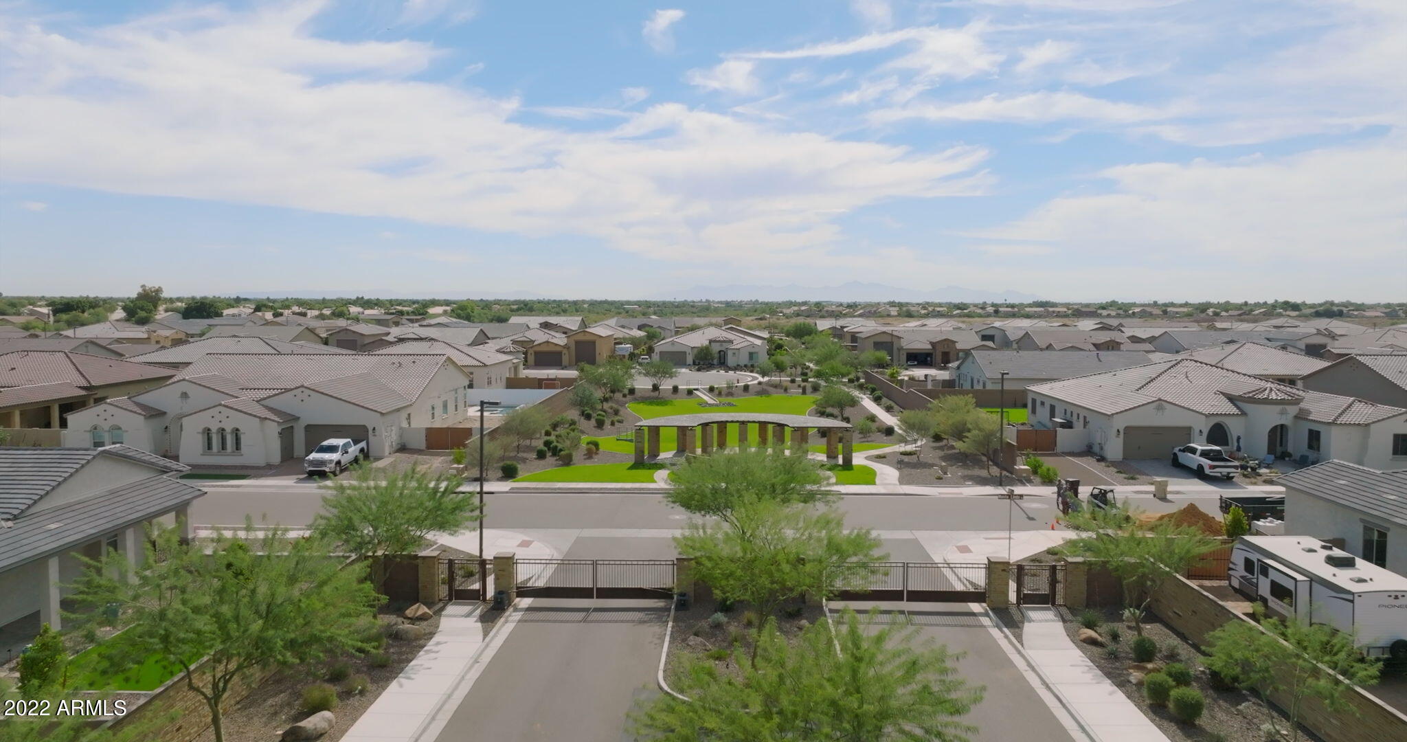 RIVERWALK - Residential