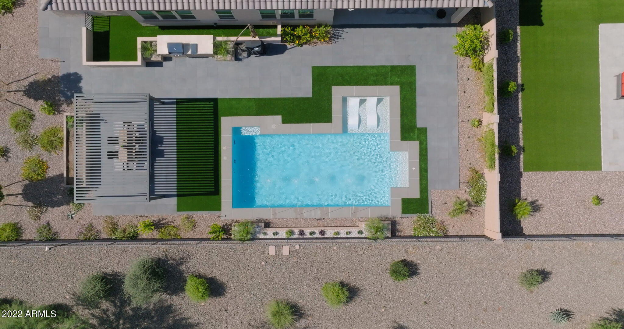RIVERWALK - Residential