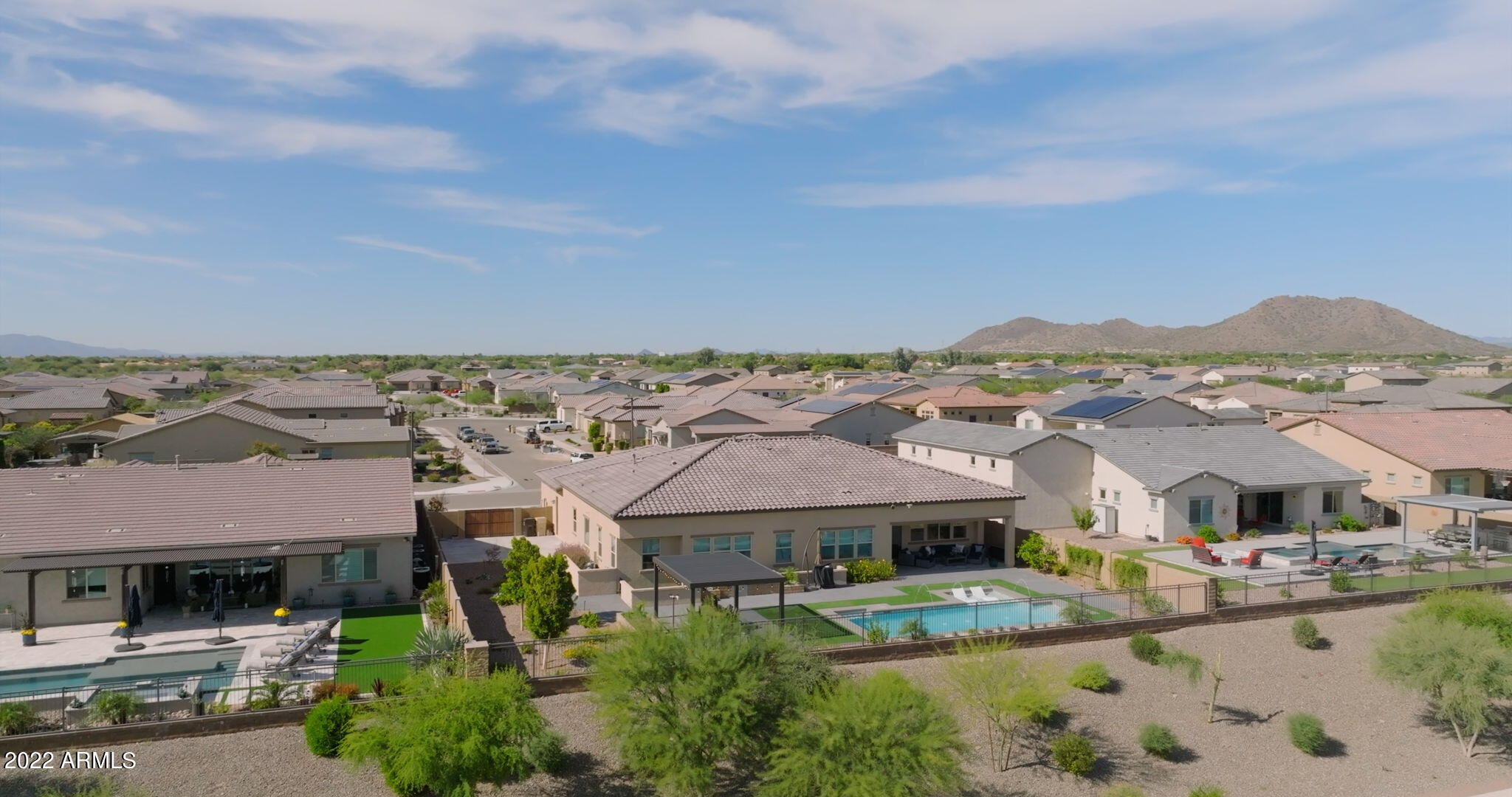 RIVERWALK - Residential