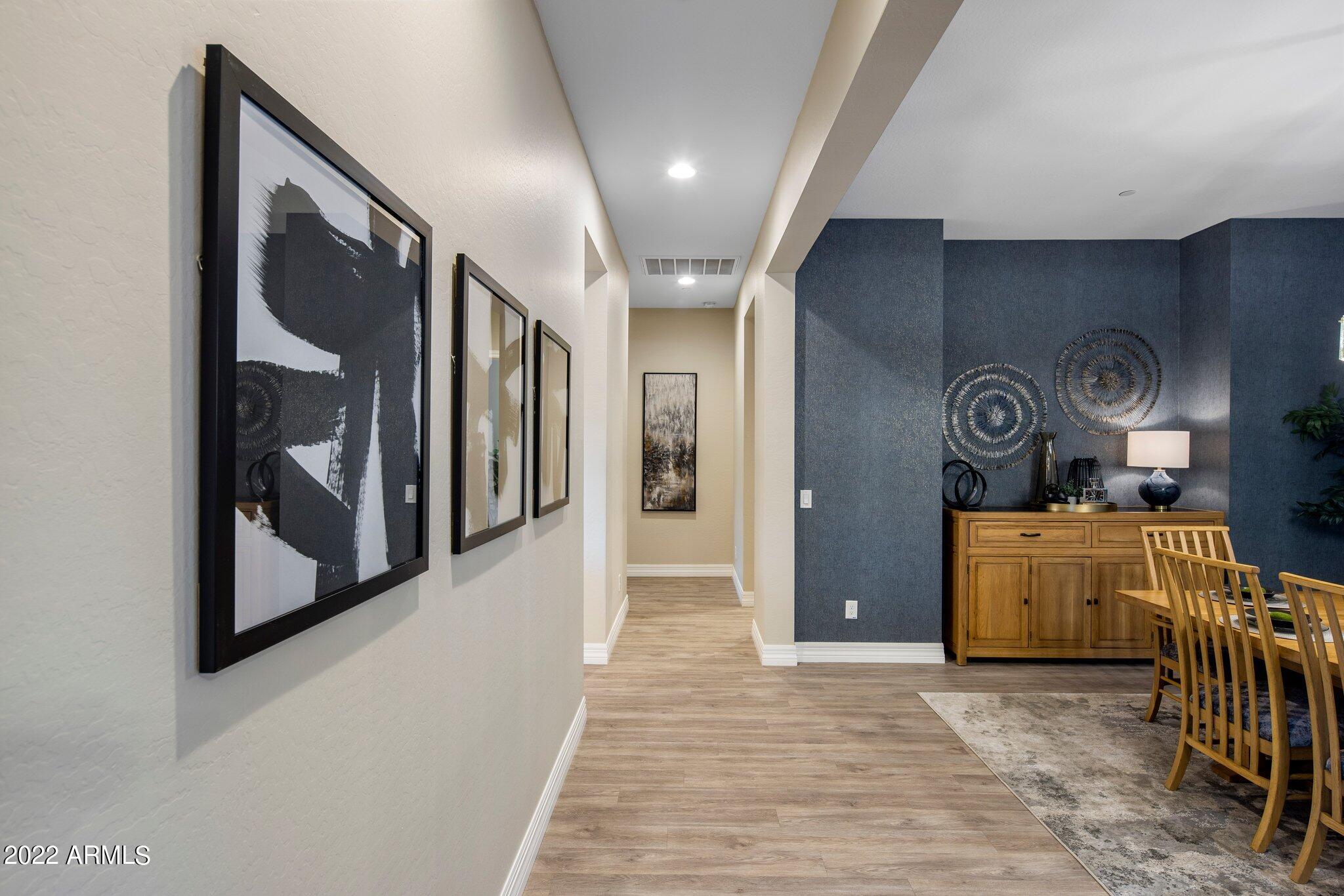 RIVERWALK - Residential