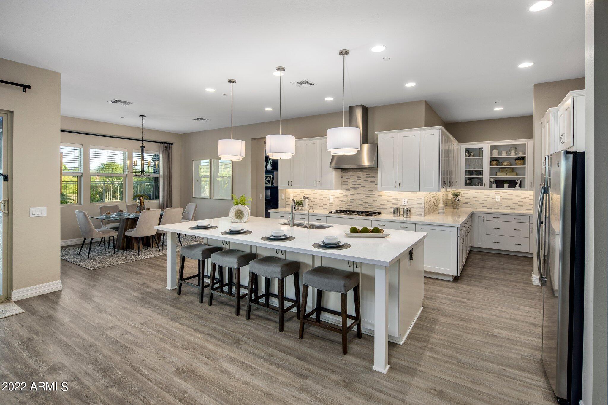 RIVERWALK - Residential