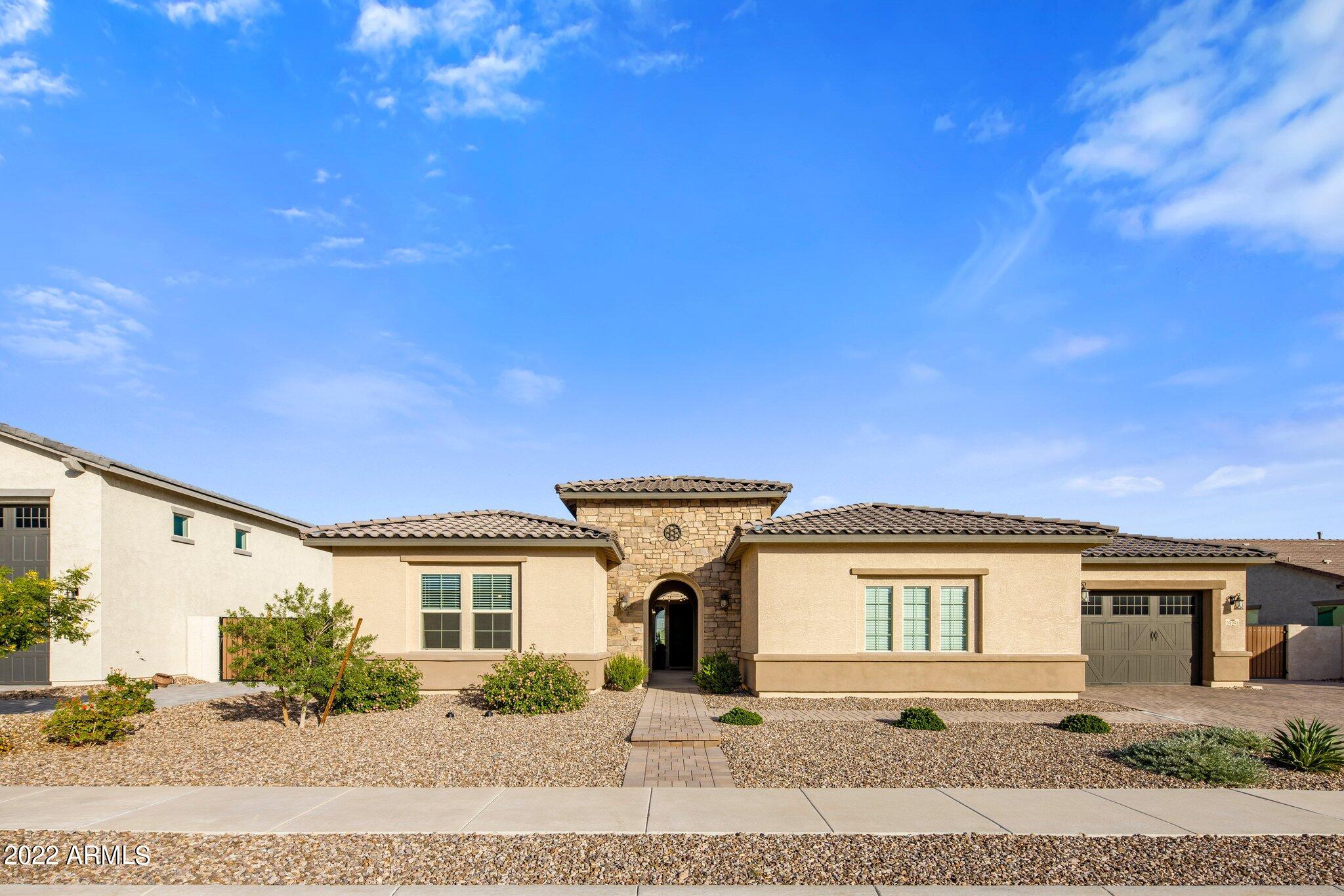 RIVERWALK - Residential
