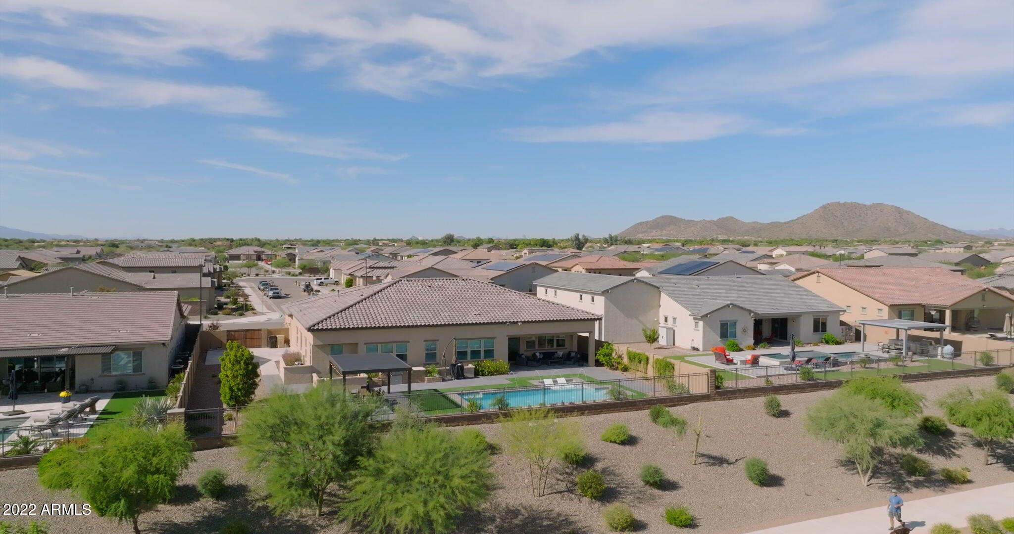 RIVERWALK - Residential