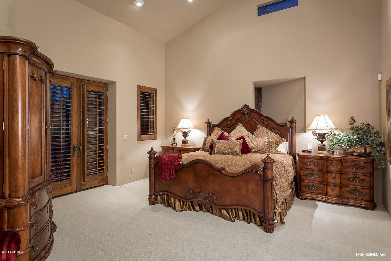 Estancia - Residential