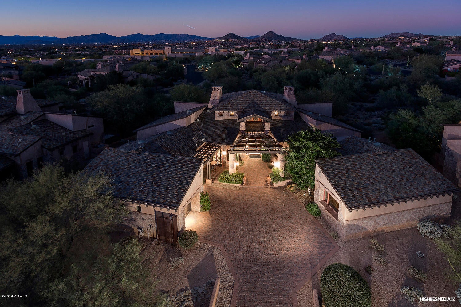 Estancia - Residential