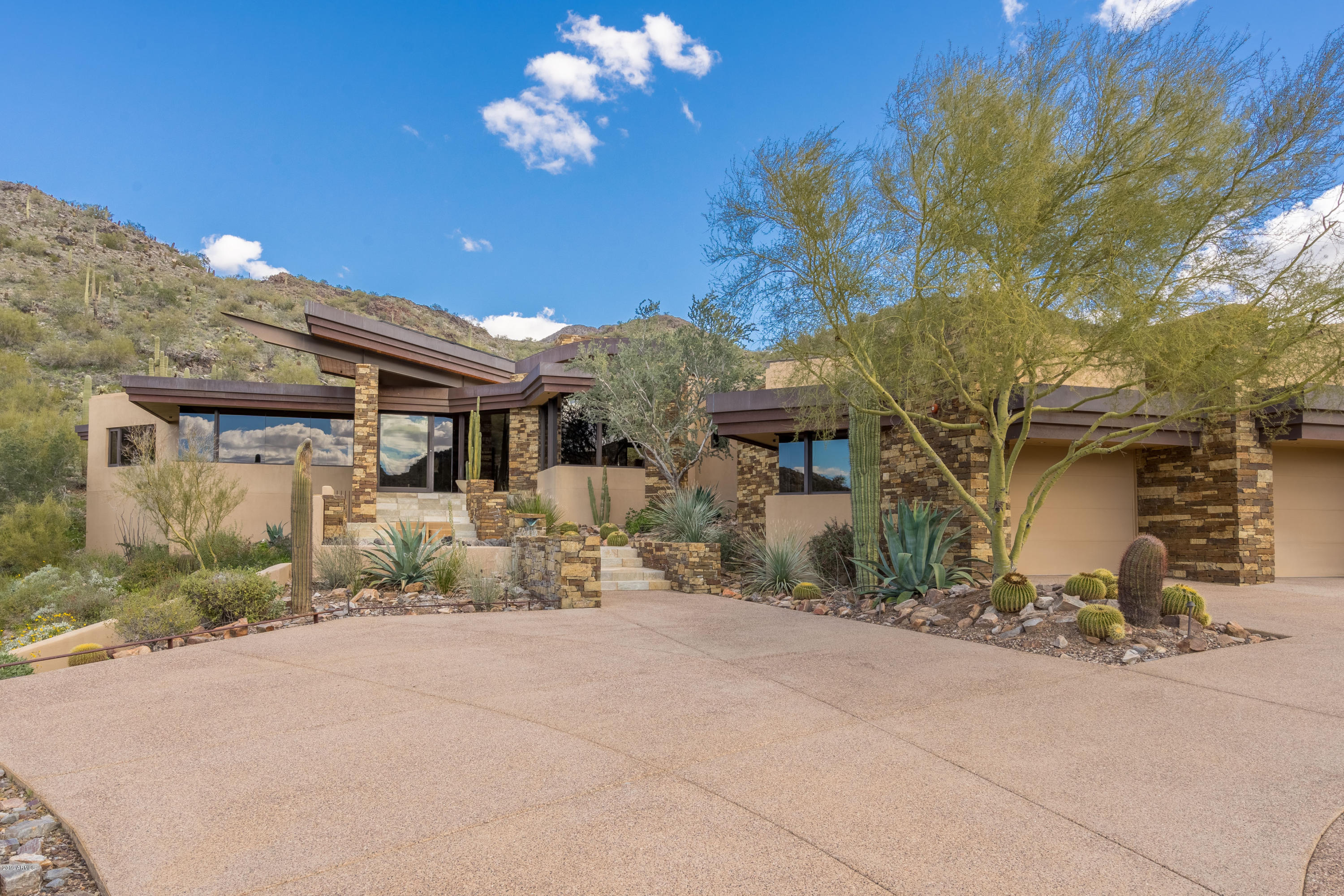 Lost Canyon - Residential