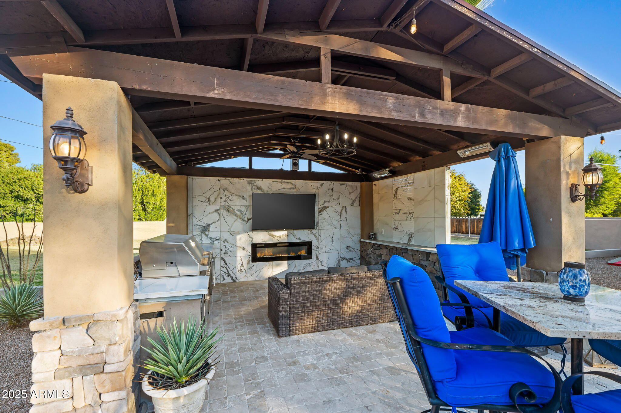 Thunderbird Acres - Residential