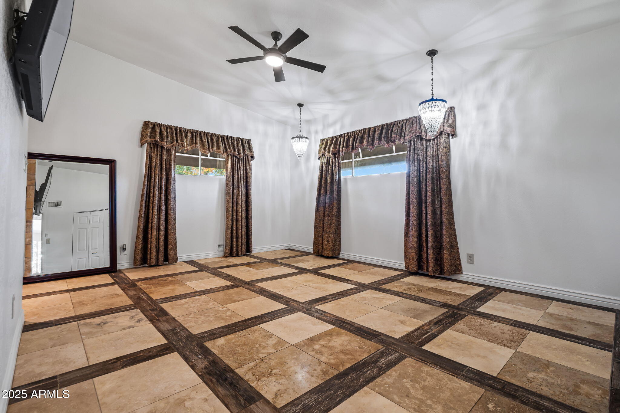 Thunderbird Acres - Residential