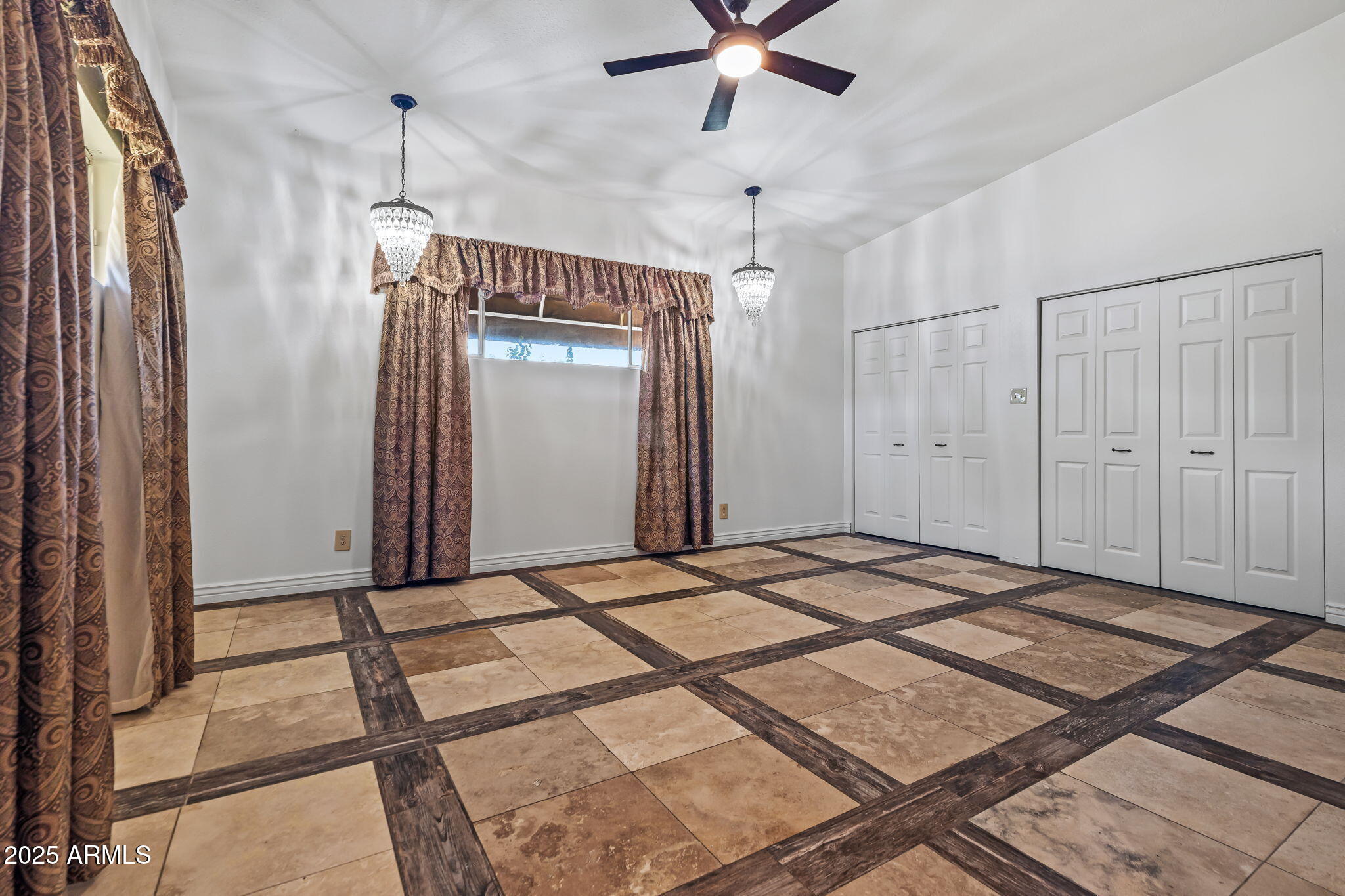 Thunderbird Acres - Residential