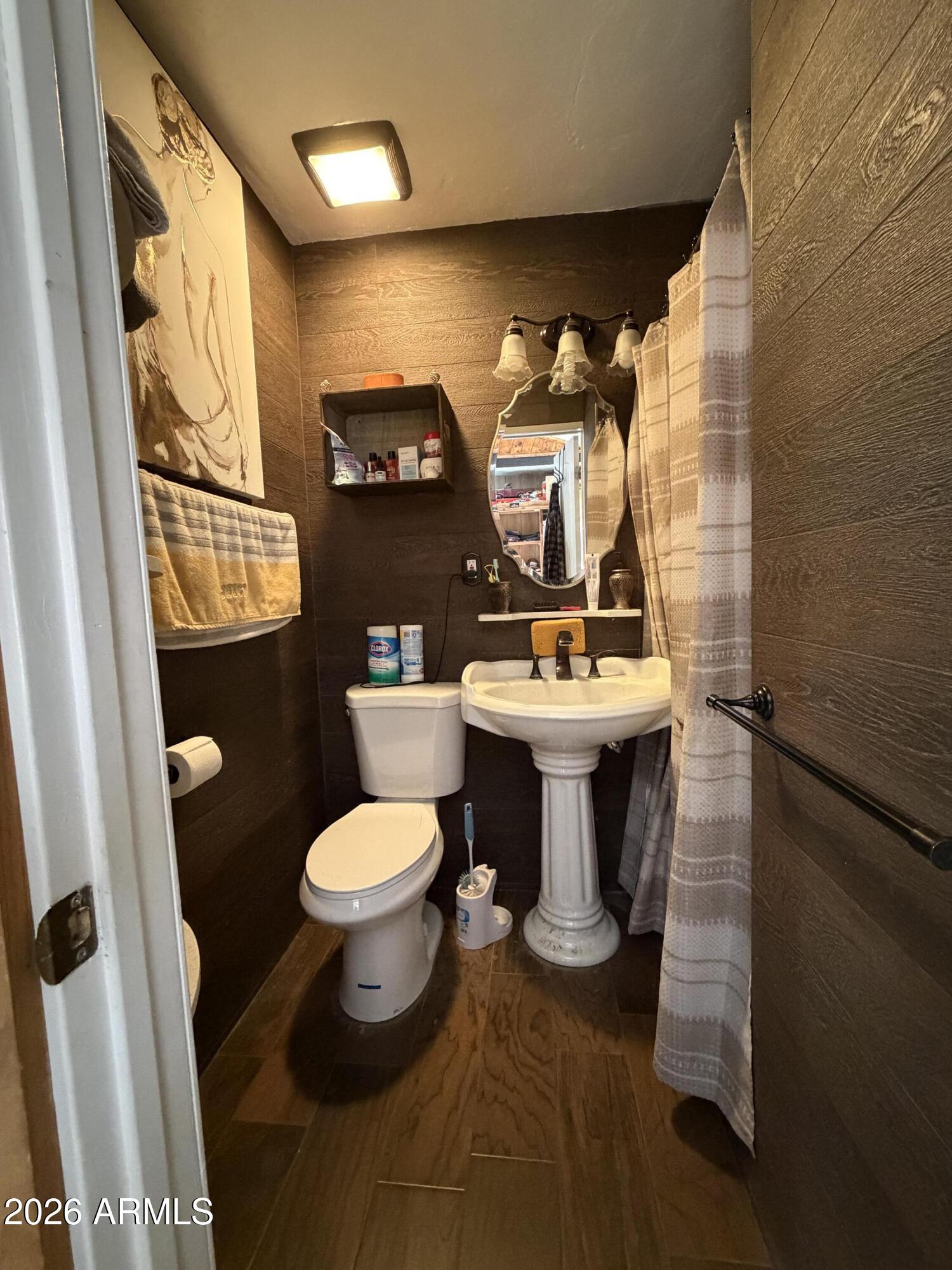 BRAEWOOD ESTATES NO. 4 AMD - Residential
