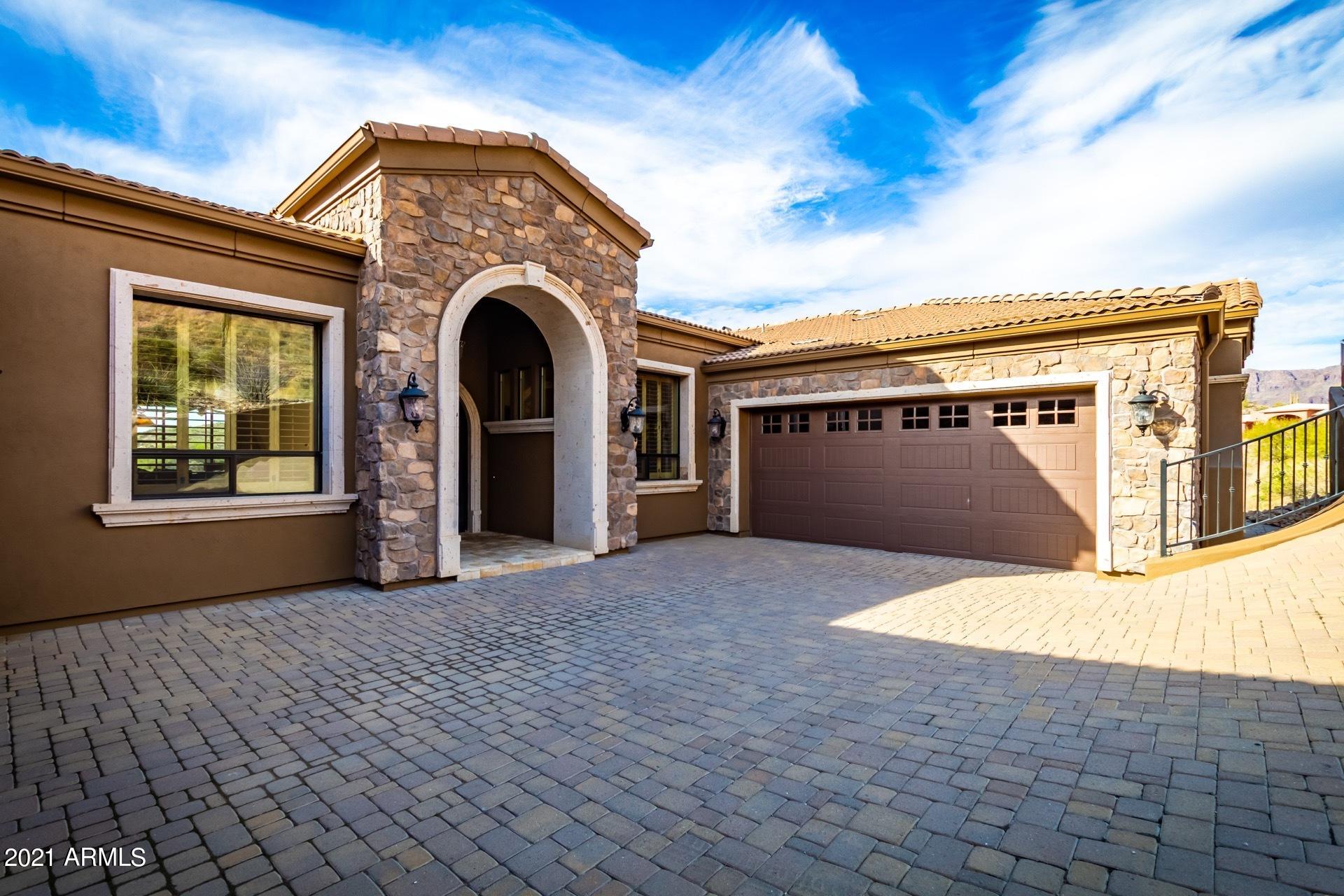 VISTA DEL CORAZON - Residential