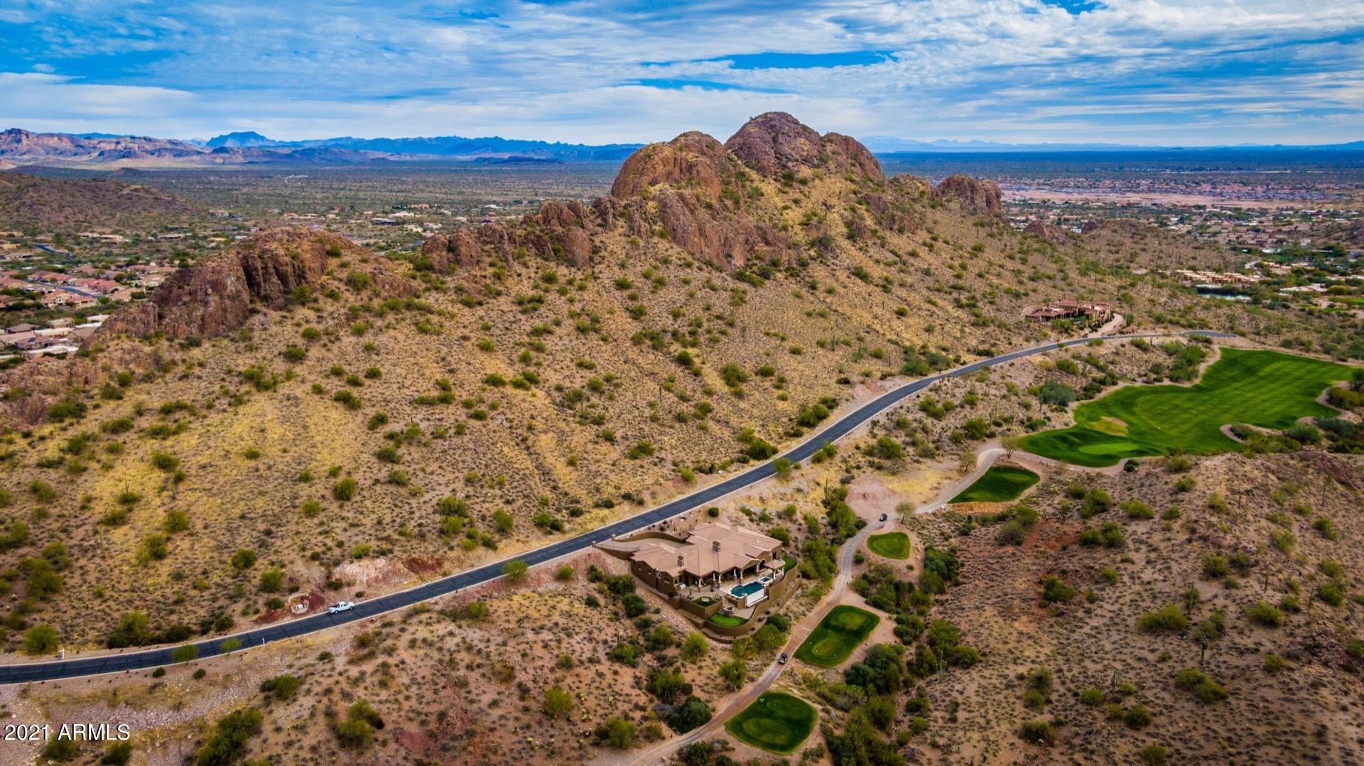 VISTA DEL CORAZON - Residential