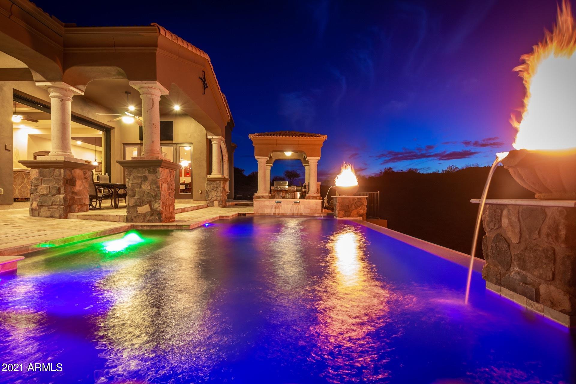 VISTA DEL CORAZON - Residential