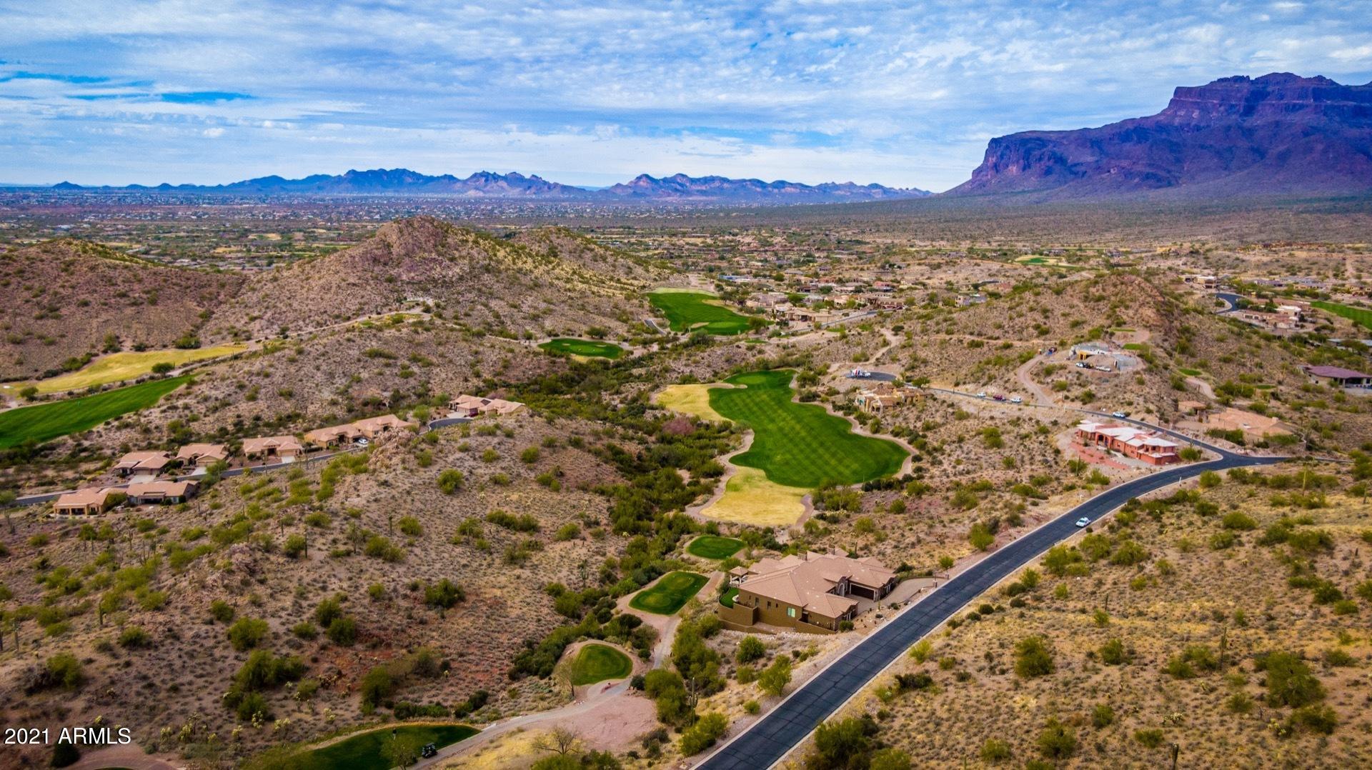 VISTA DEL CORAZON - Residential