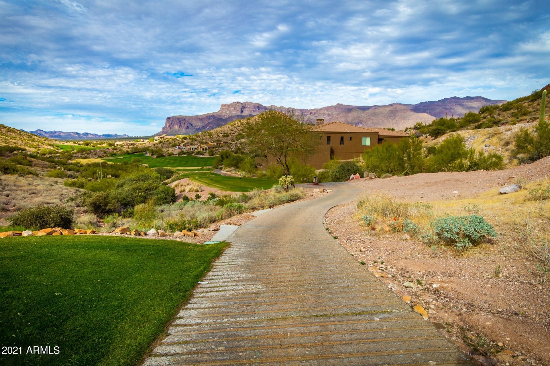 VISTA DEL CORAZON - Residential