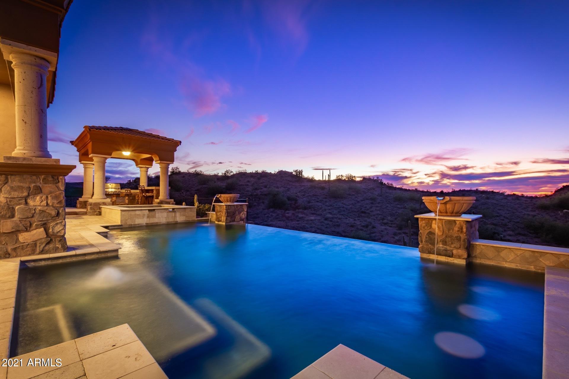 VISTA DEL CORAZON - Residential