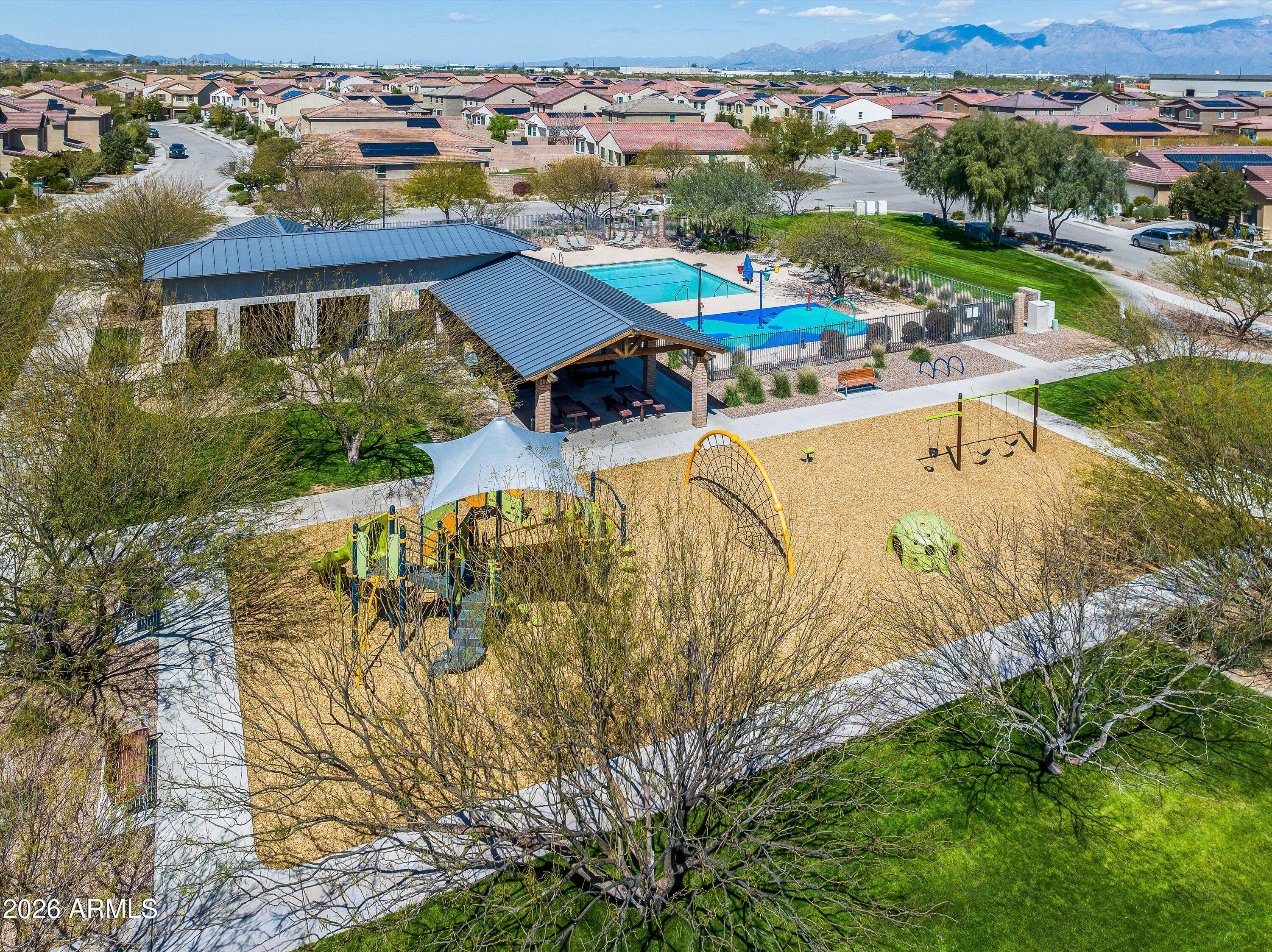 La Estancia - Residential