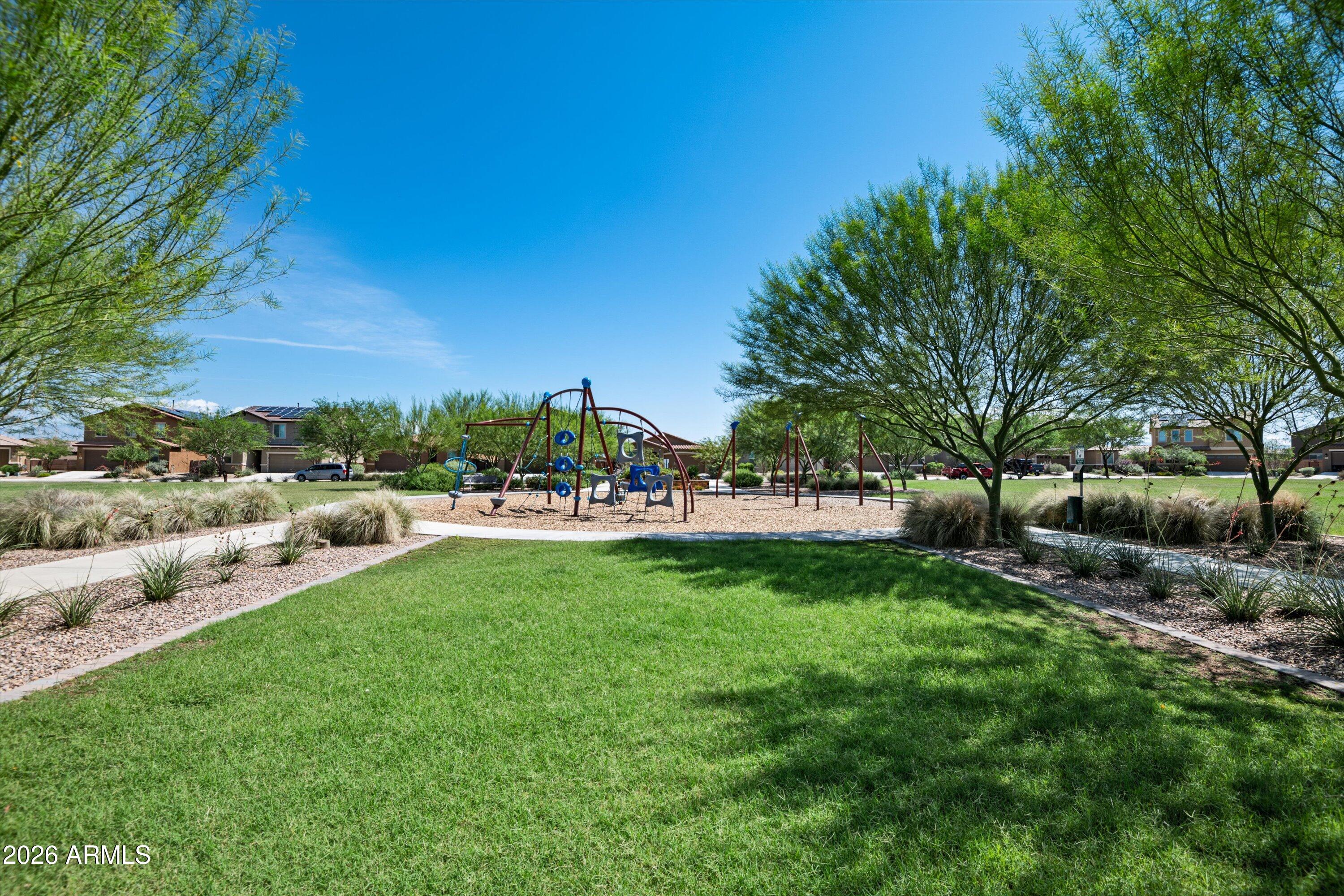 La Estancia - Residential