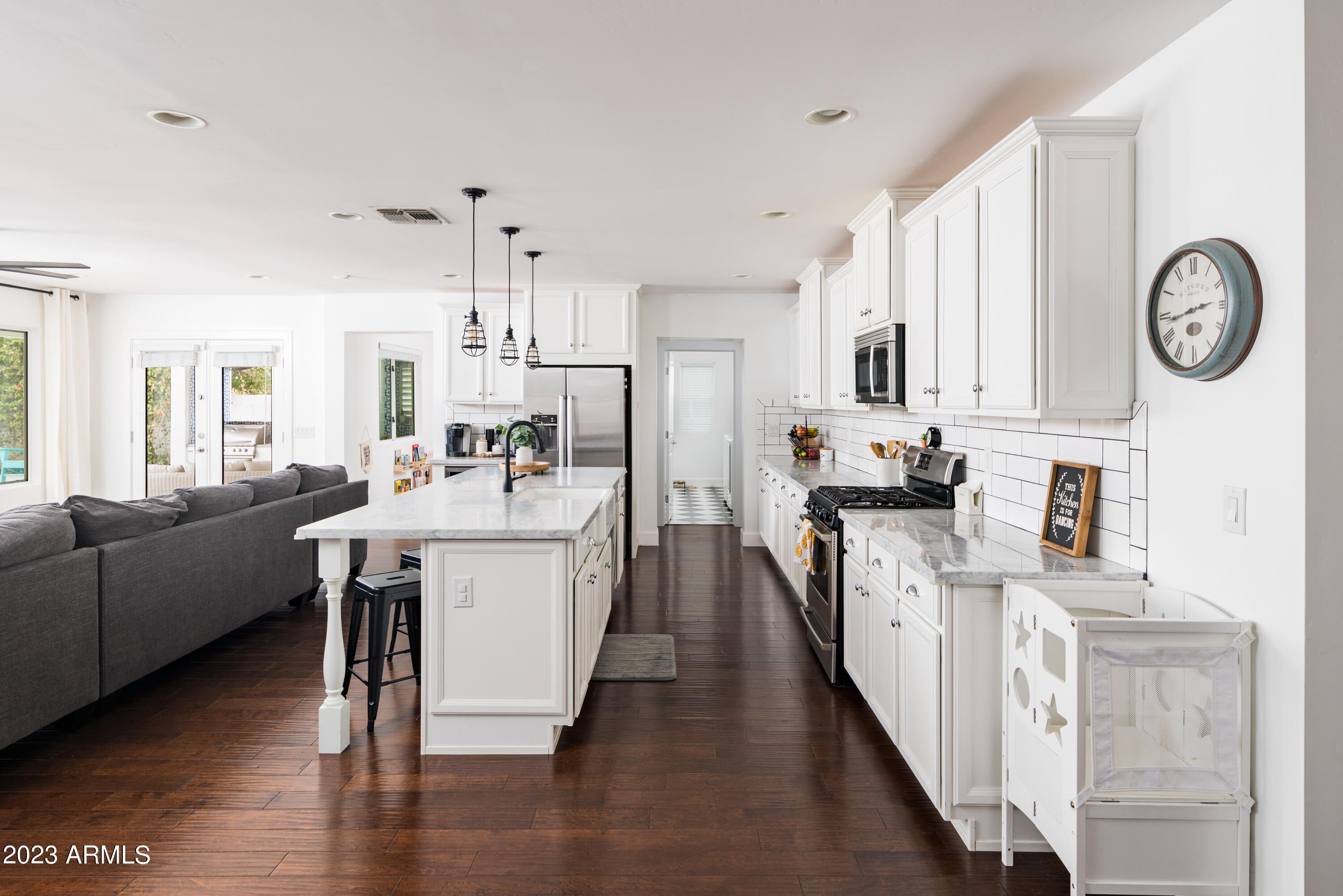 RANCHO VENTURA TR 15 - Residential