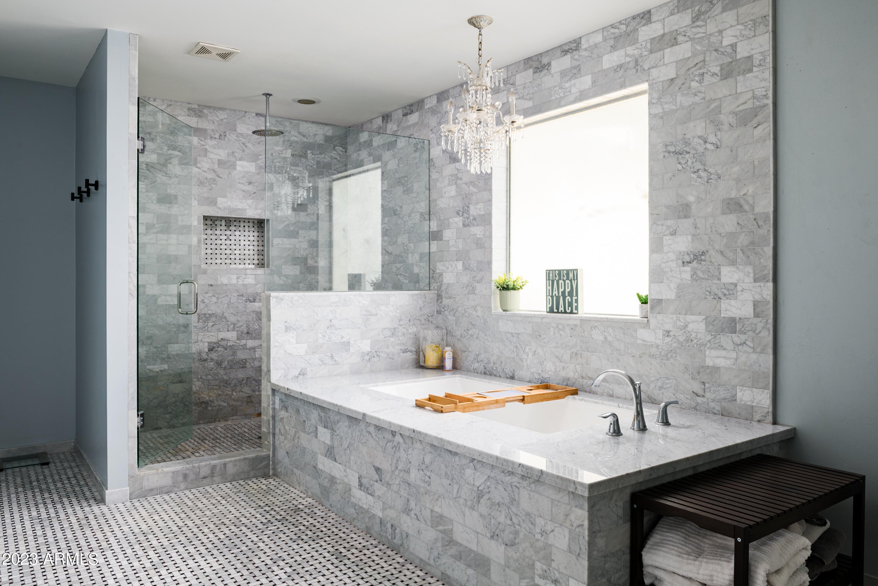 RANCHO VENTURA TR 15 - Residential