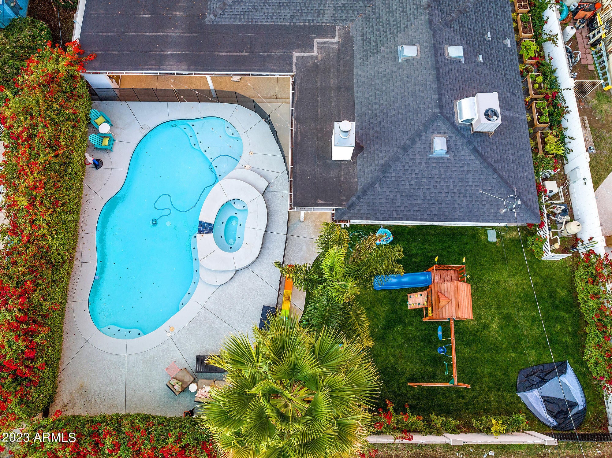 RANCHO VENTURA TR 15 - Residential